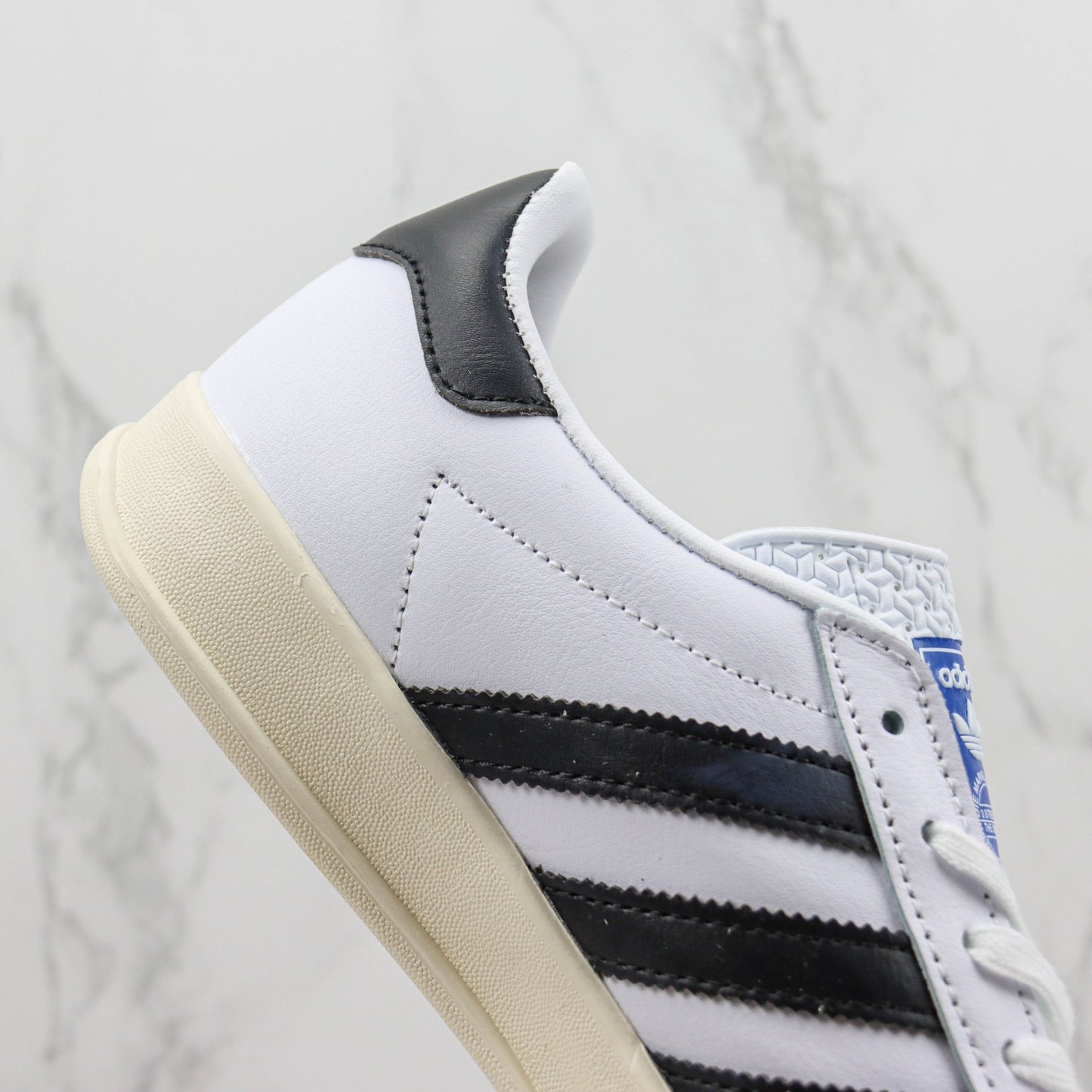 Tenis Ads Gazelle Classico Branco e Preto