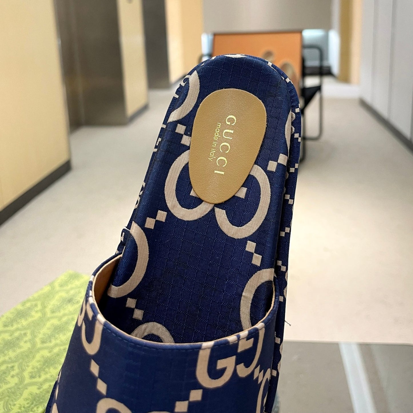 Sandália GG Plataforma Slider Azul Com Estampa
