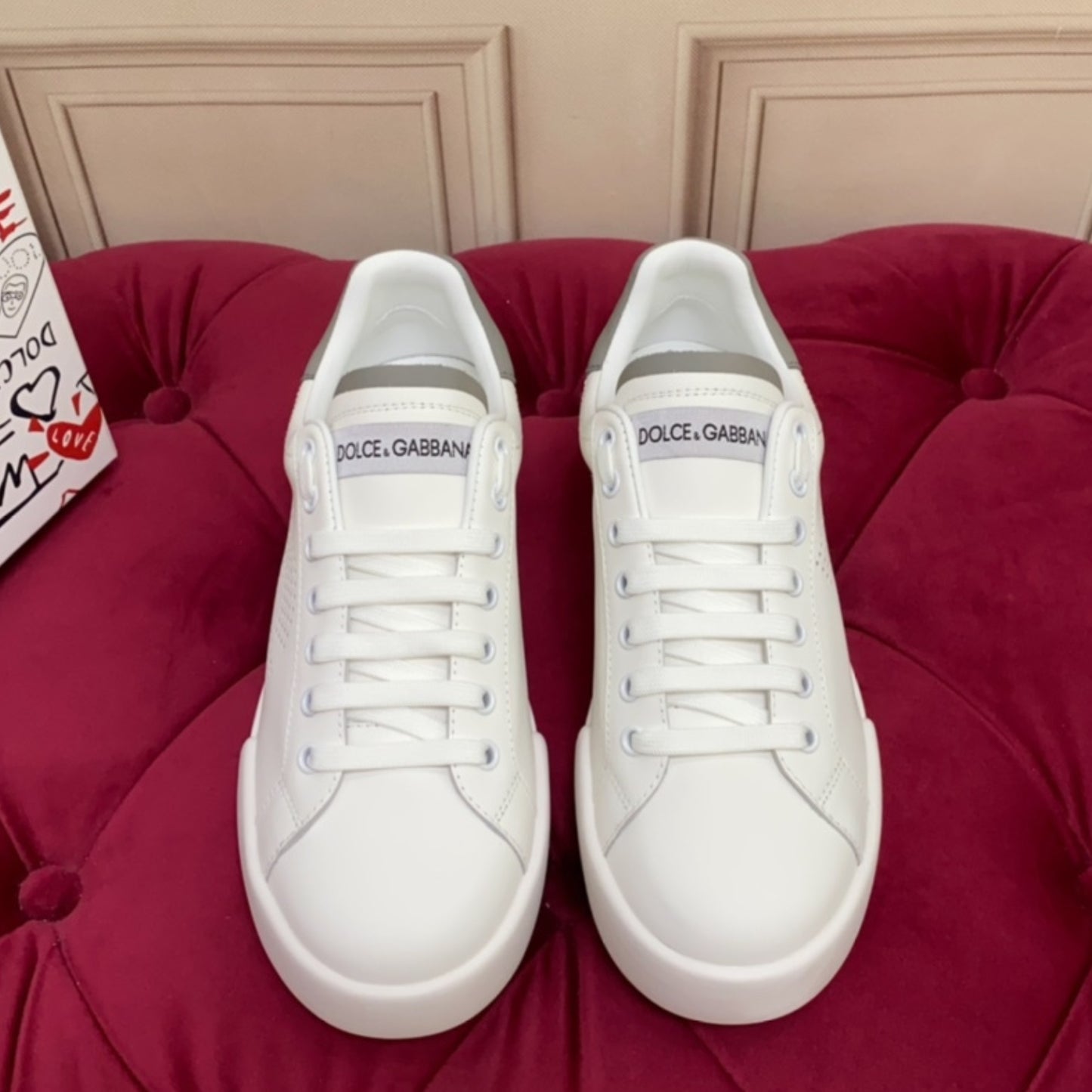 Tenis DG Portofino Couro com logo Branco com Cinza