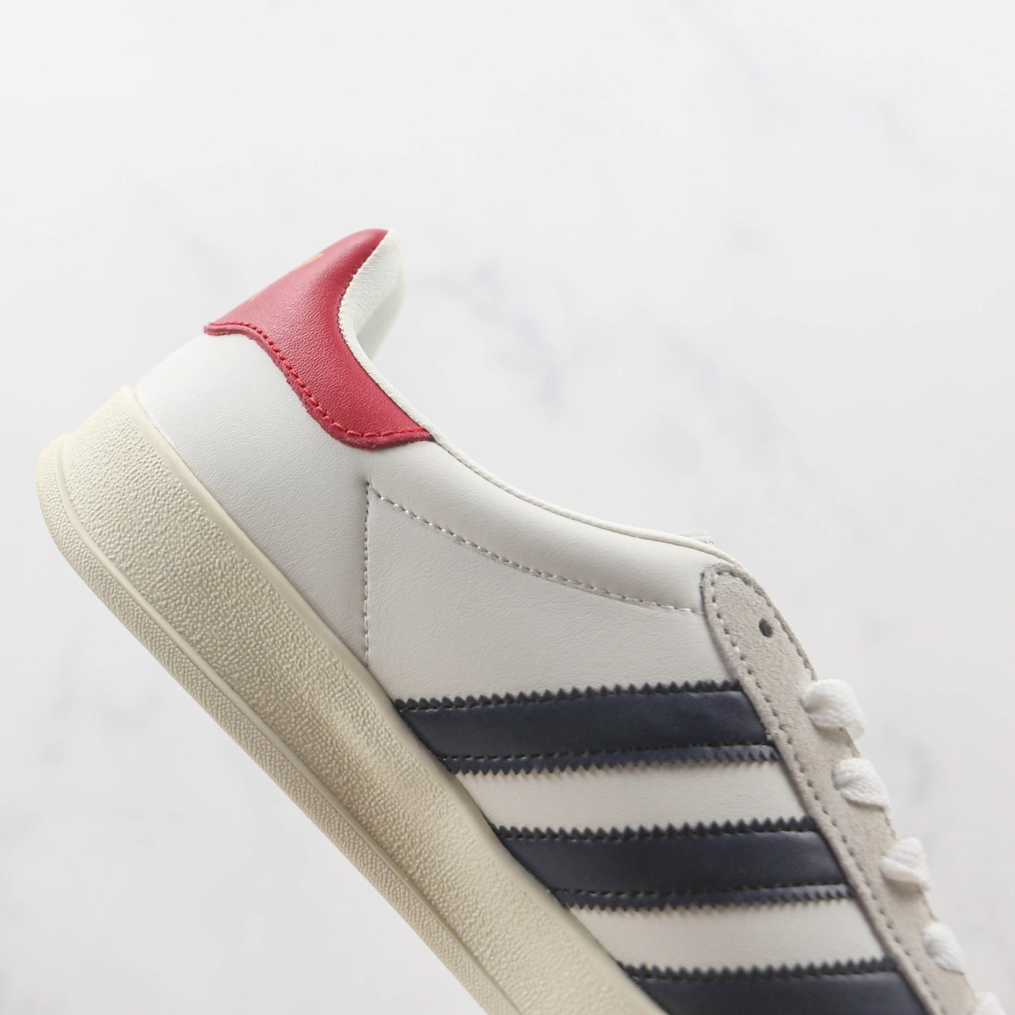 Tenis GG x Ads Gazelle Branco e Vermelho