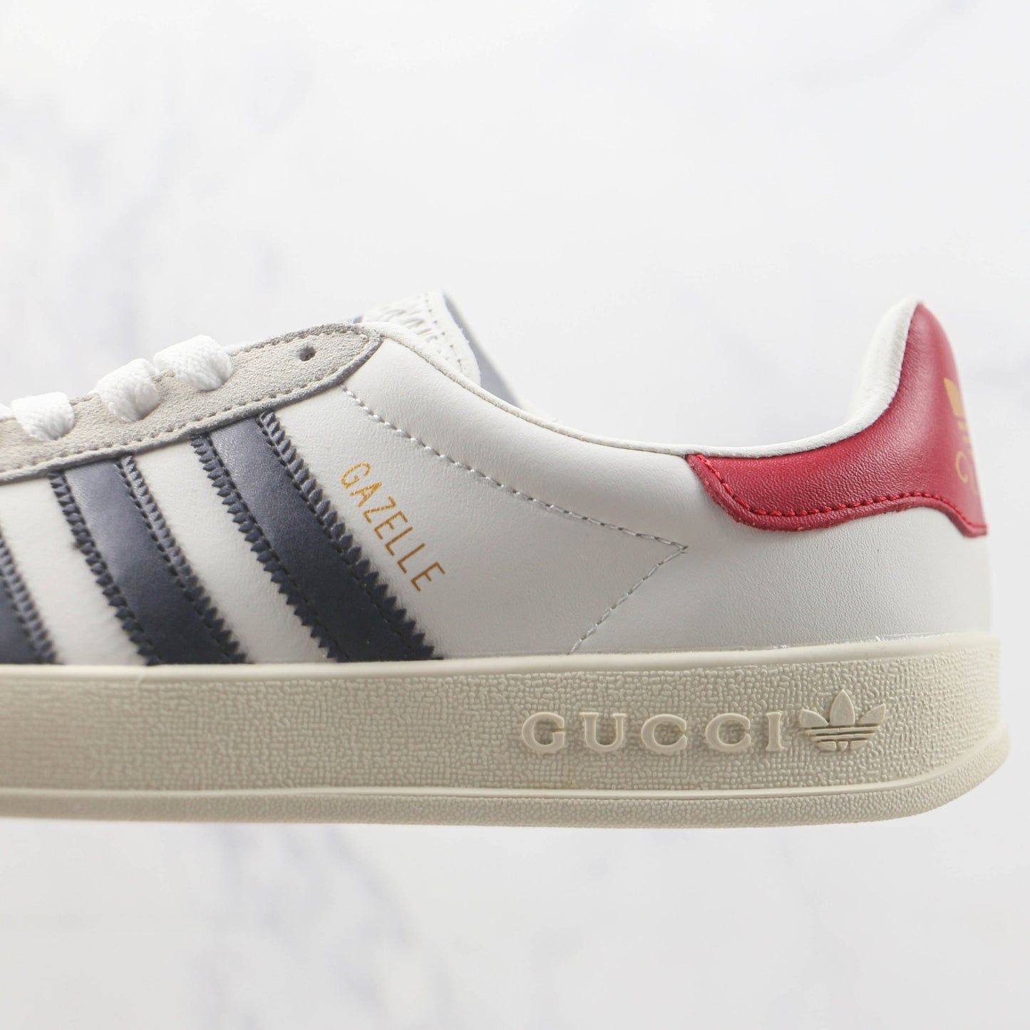 Tenis GG x Ads Gazelle Branco e Vermelho
