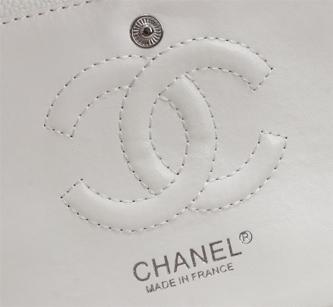 Bolsa CHN Classica Branca com prata 25cm