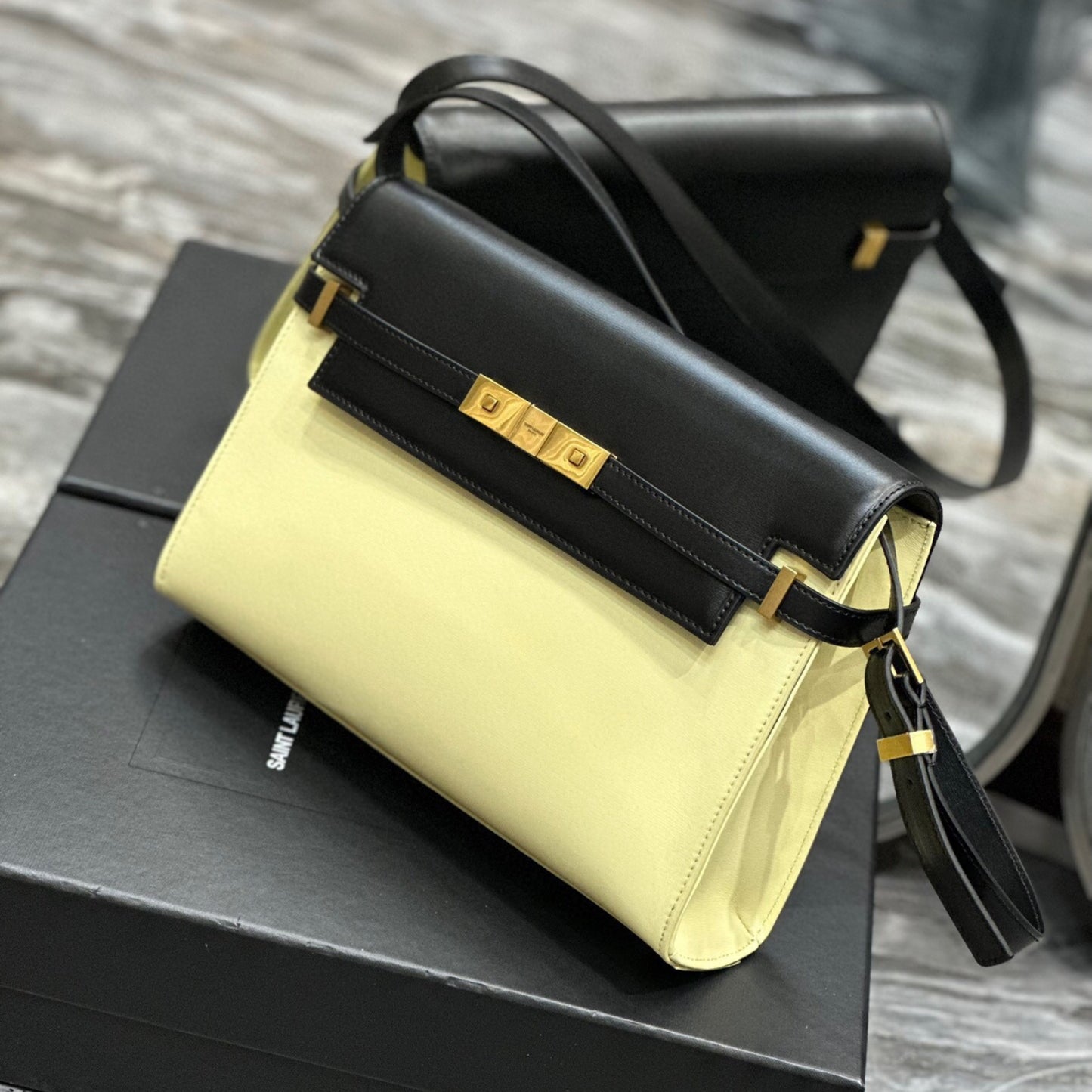 Bolsa YSL Manhattan Bege com preto pequena