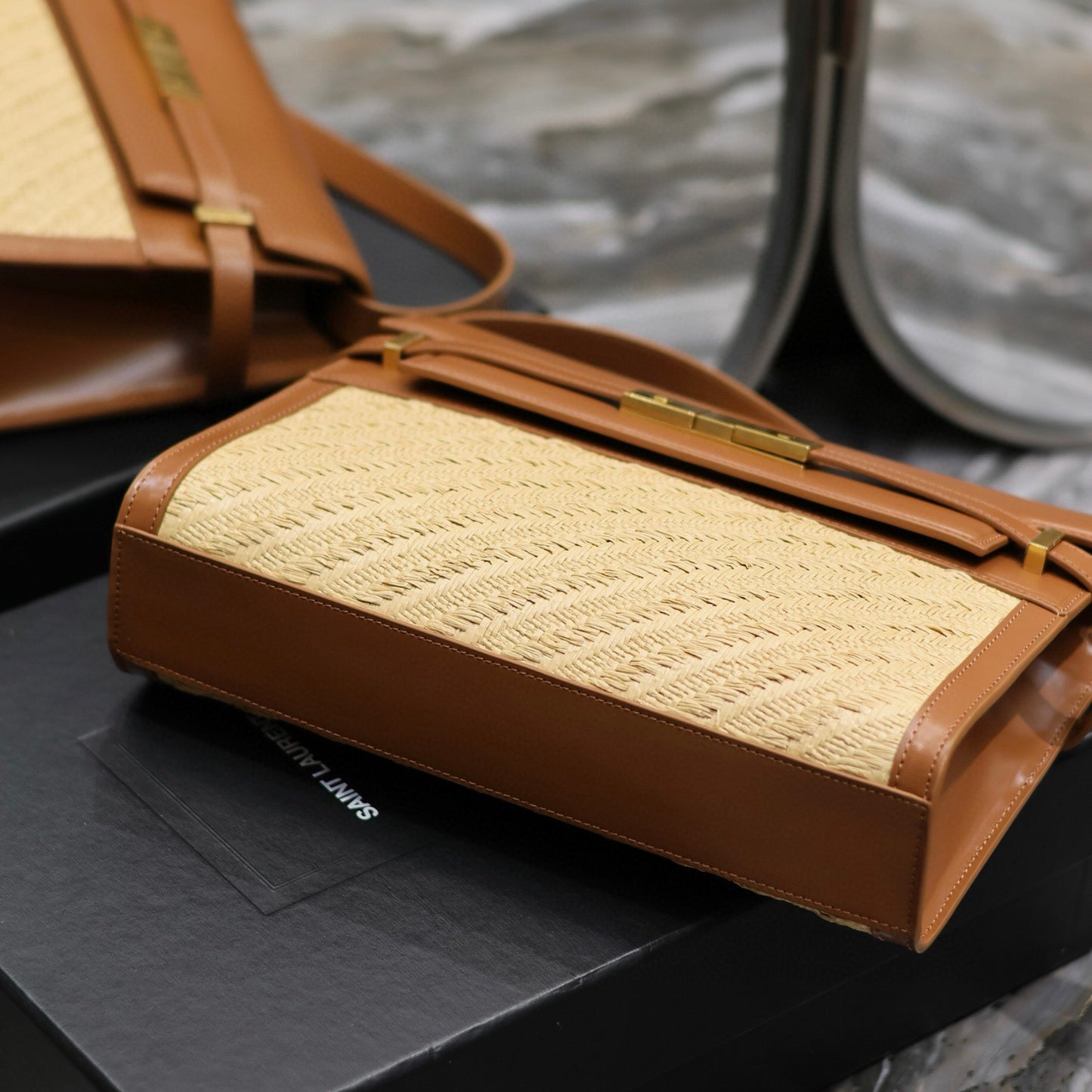 Bolsa YSL Manhattan Bege com Marrom pequena