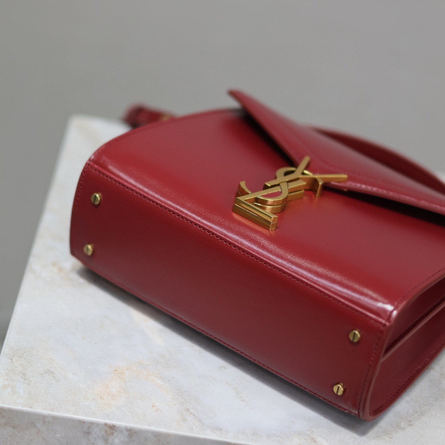 Bolsa YSL Cassandra Pequena Vermelha