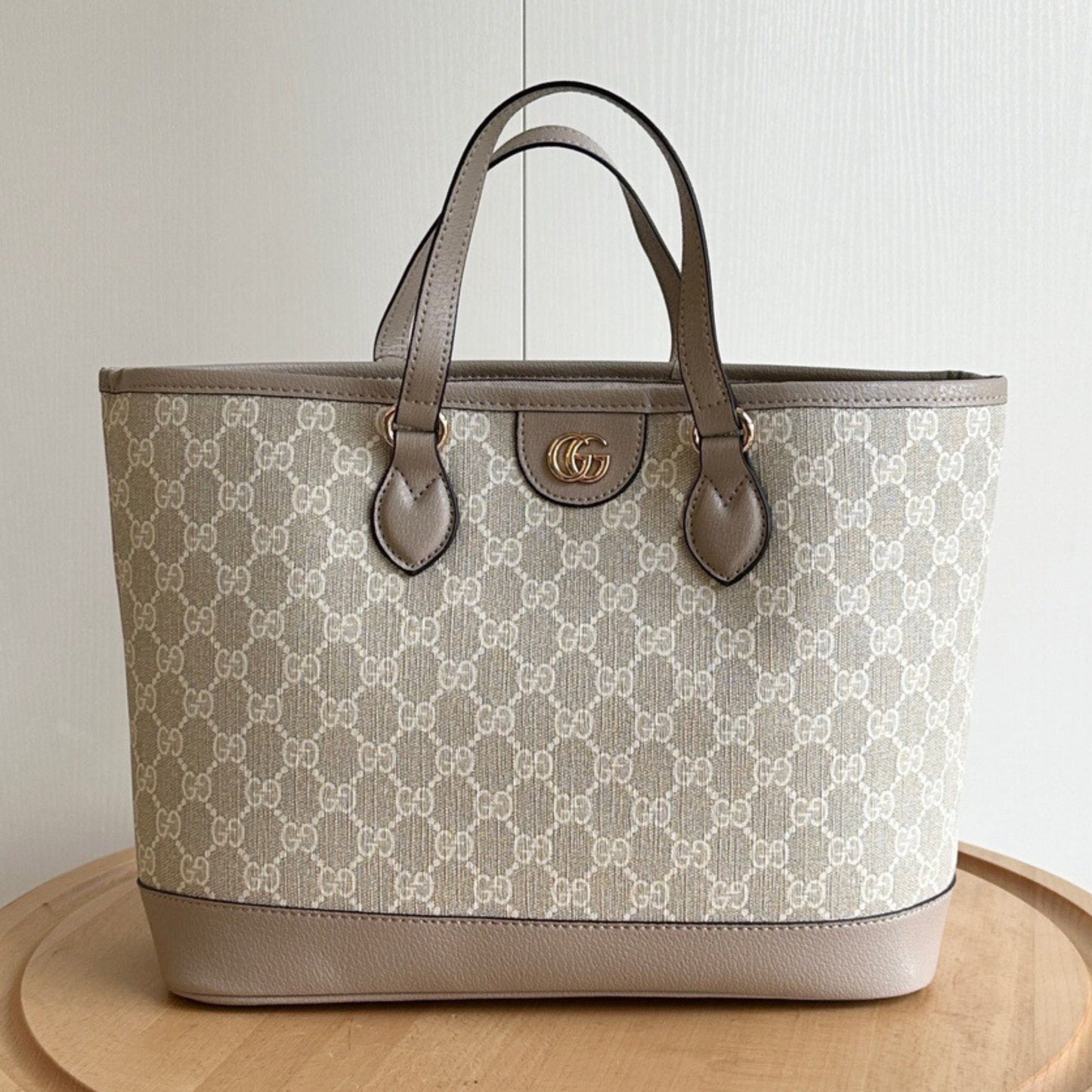 Bolsa GG Ophidia Supreme Pequena bege e branca 31cm