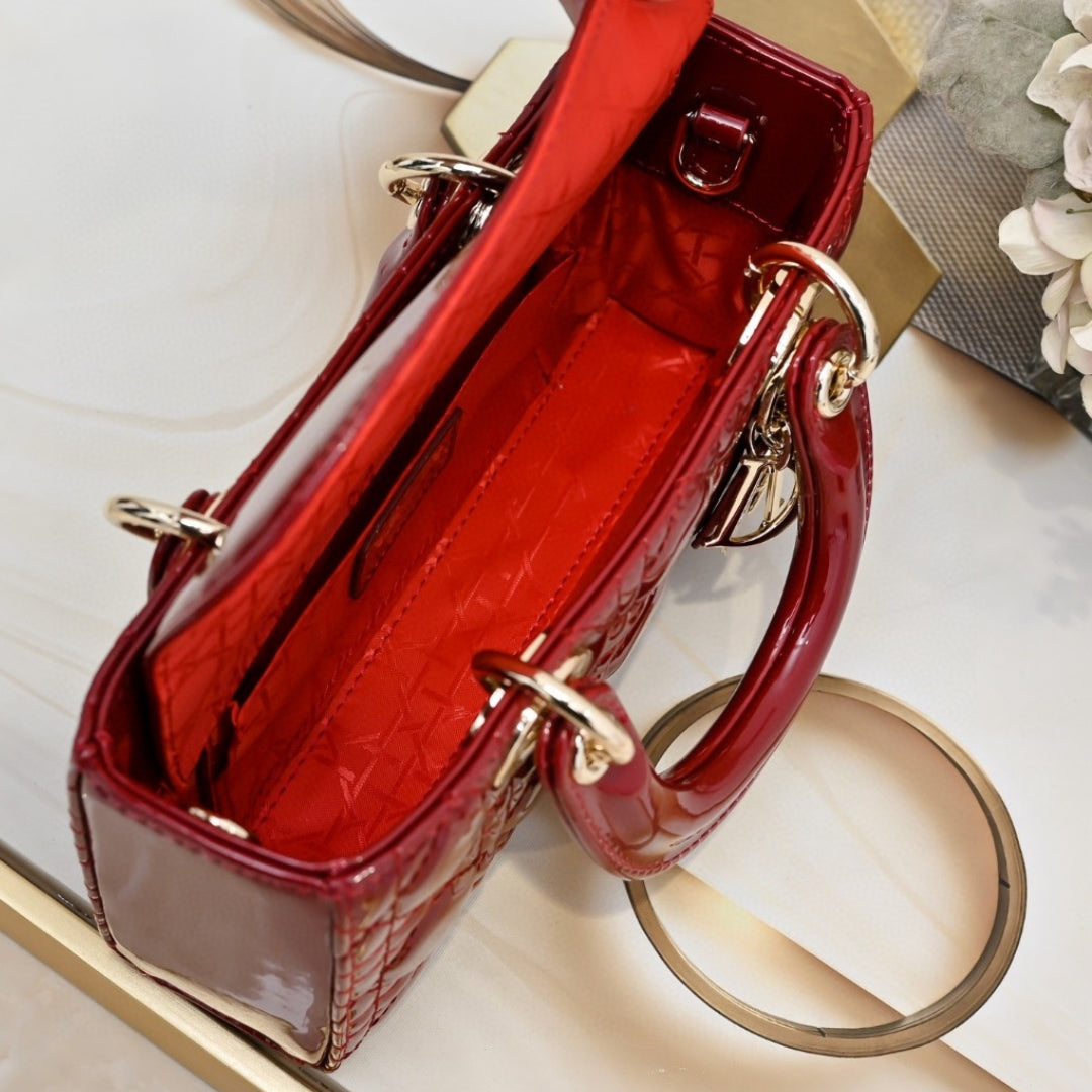 Bolsa Dio Lady Joy Pequena Verniz Vermelho 22cm