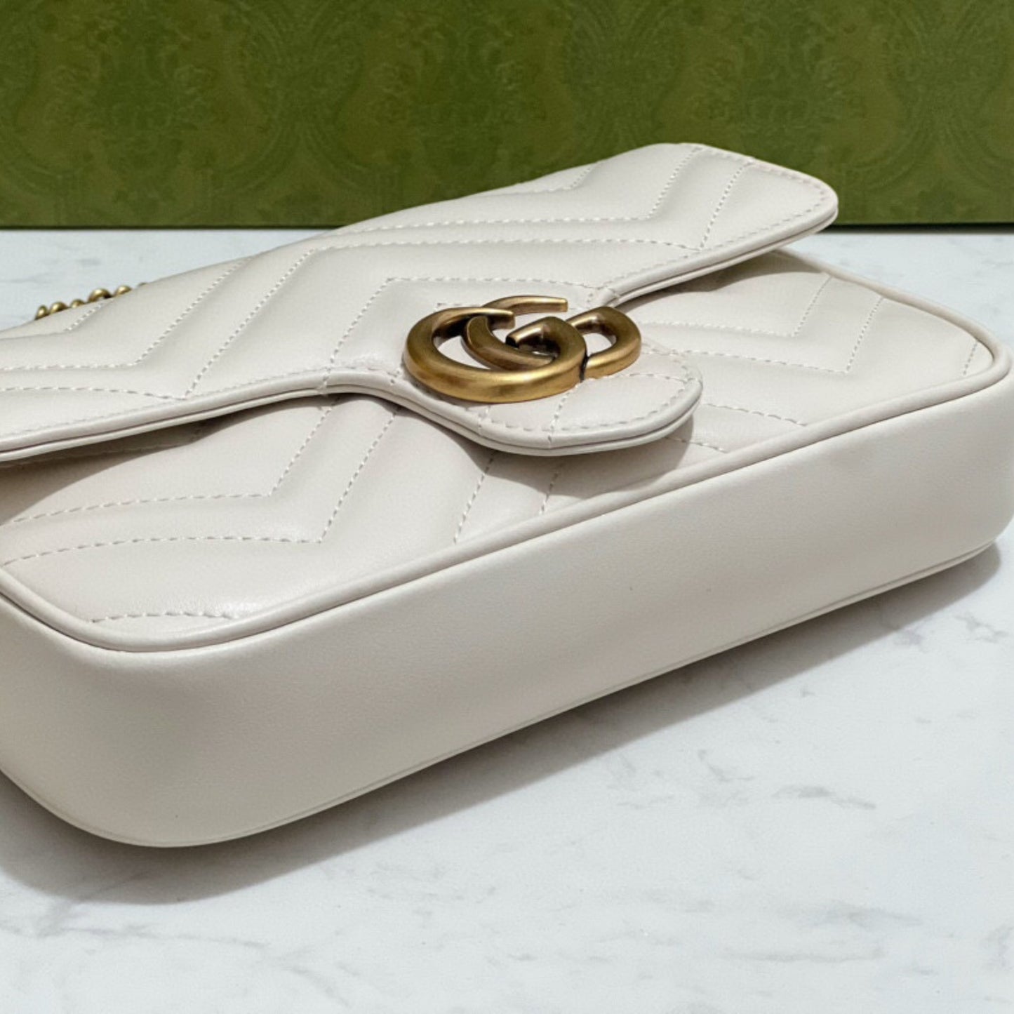 Bolsa GG Marmont Mini Branca 21,5cm