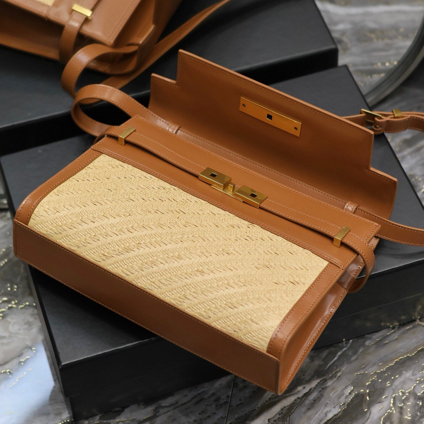 Bolsa YSL Manhattan Bege com Marrom pequena