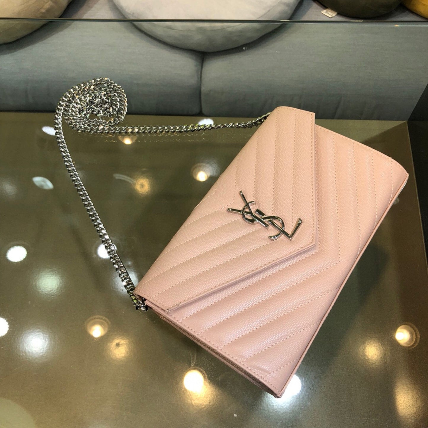 Bolsa YSL Monograma Pequena Rosê