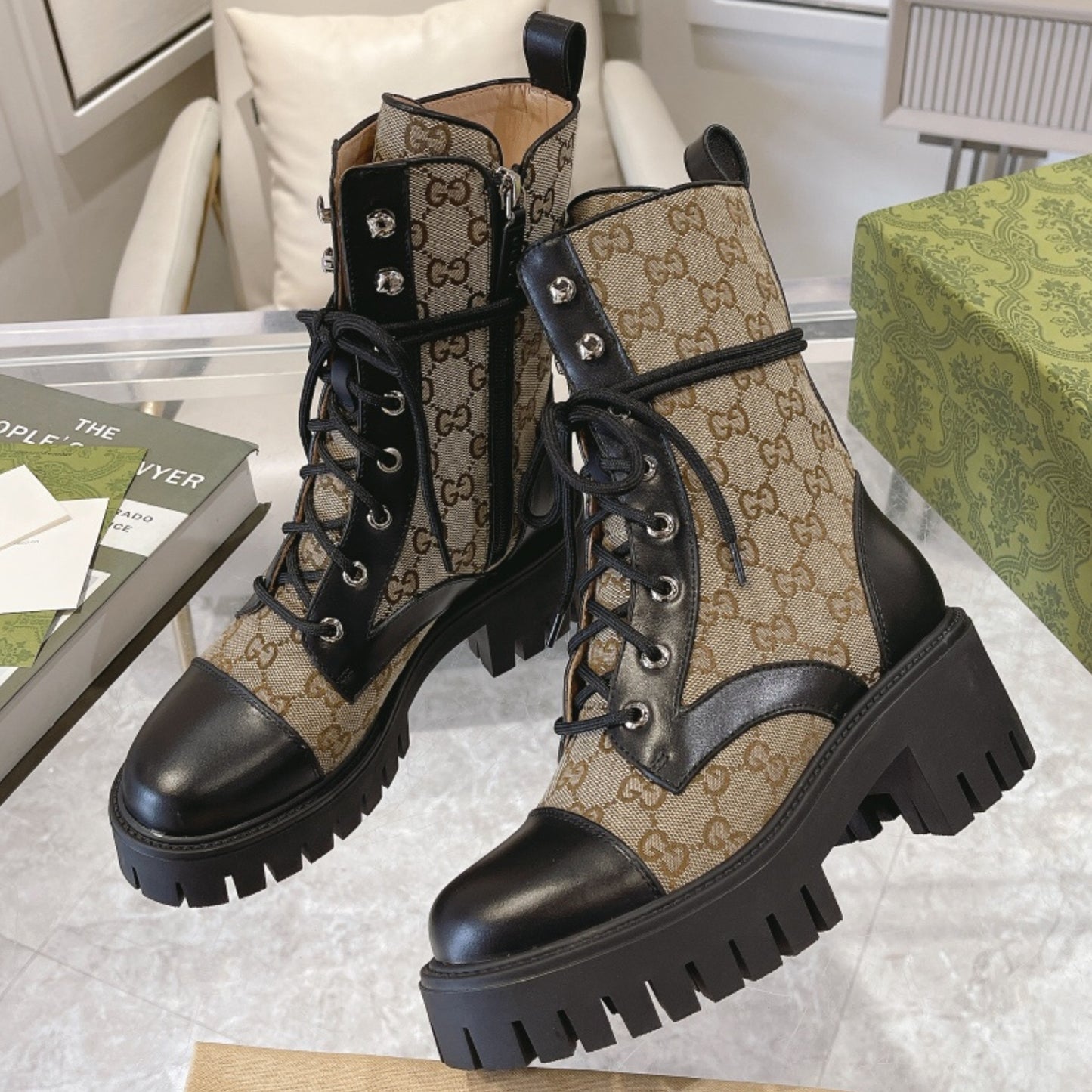 Bota GG matelassê com salto 60mm canvas cano médio Bege