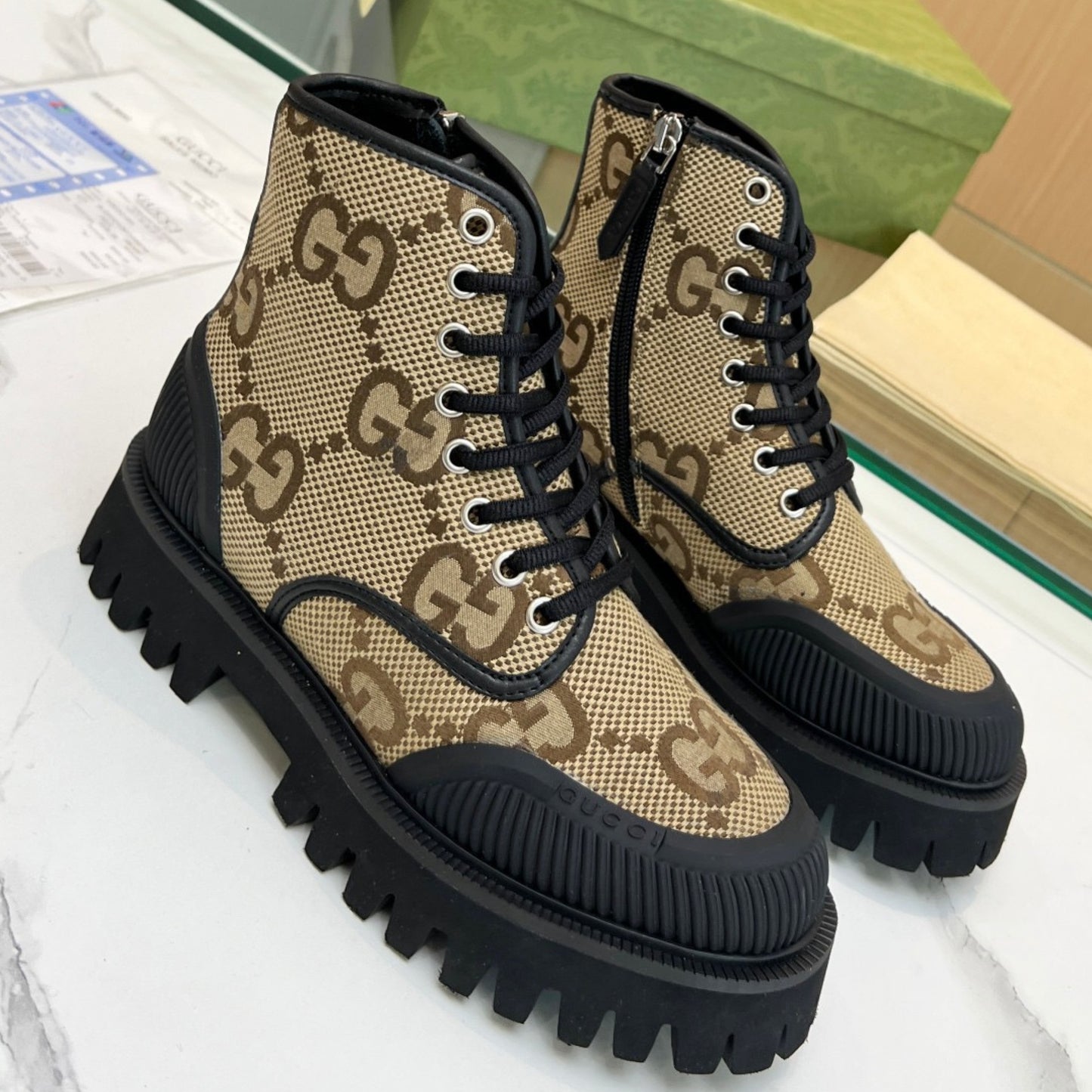 Bota GG canvas GG Maxi Bege