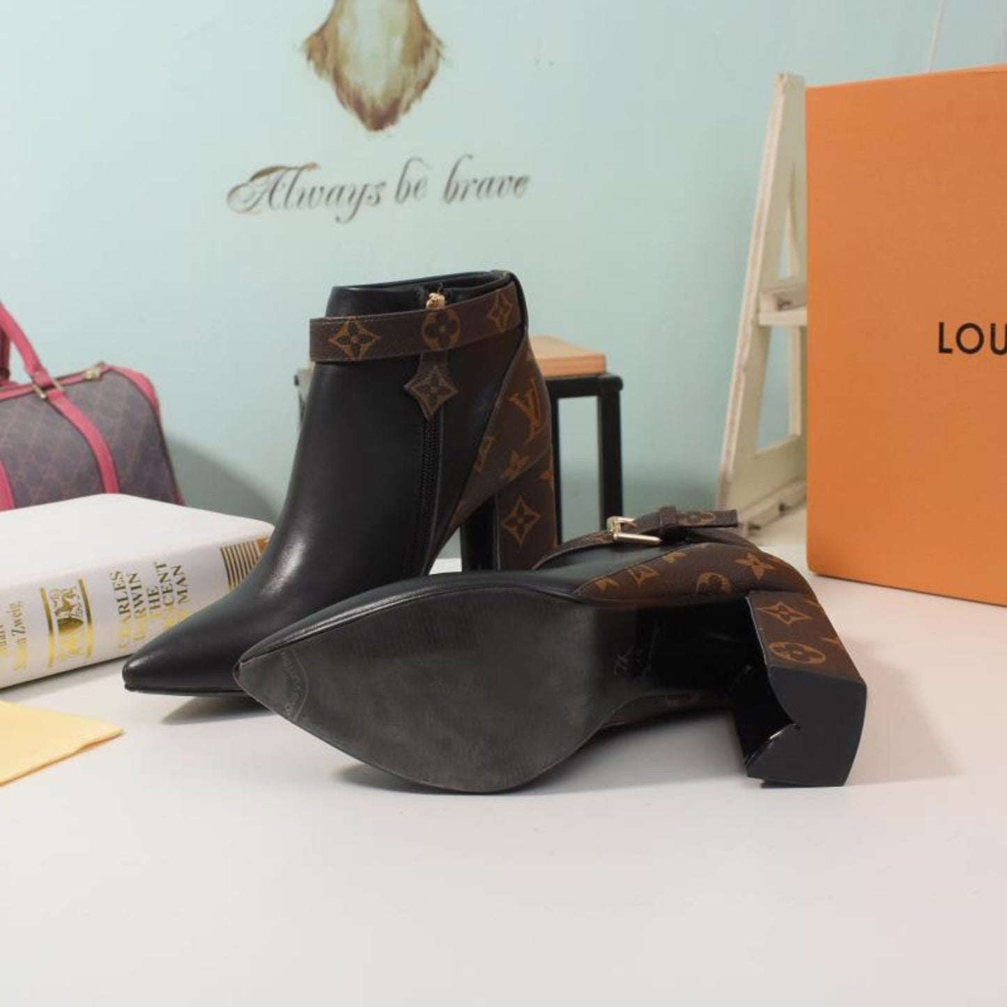 Bota Lv Matchmake monogram