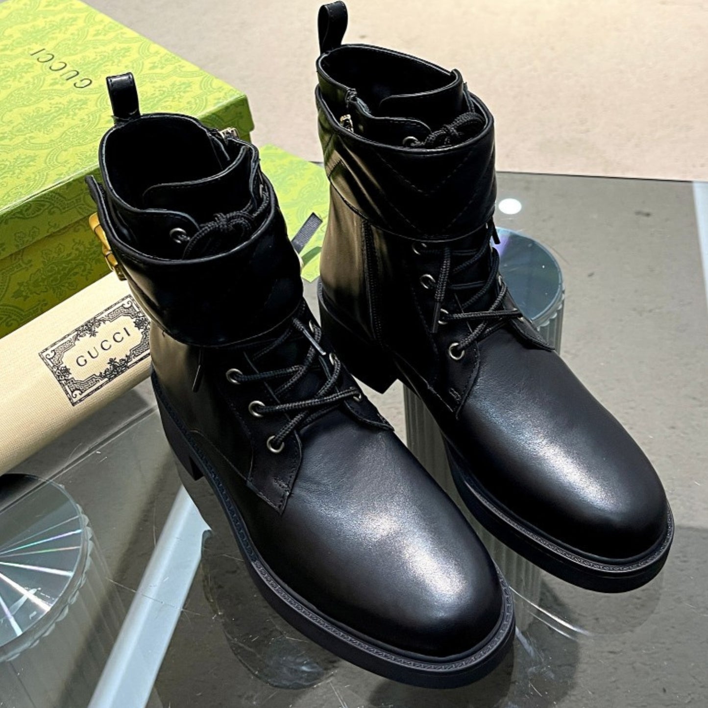 Bota GG Ankle boot GG Preta
