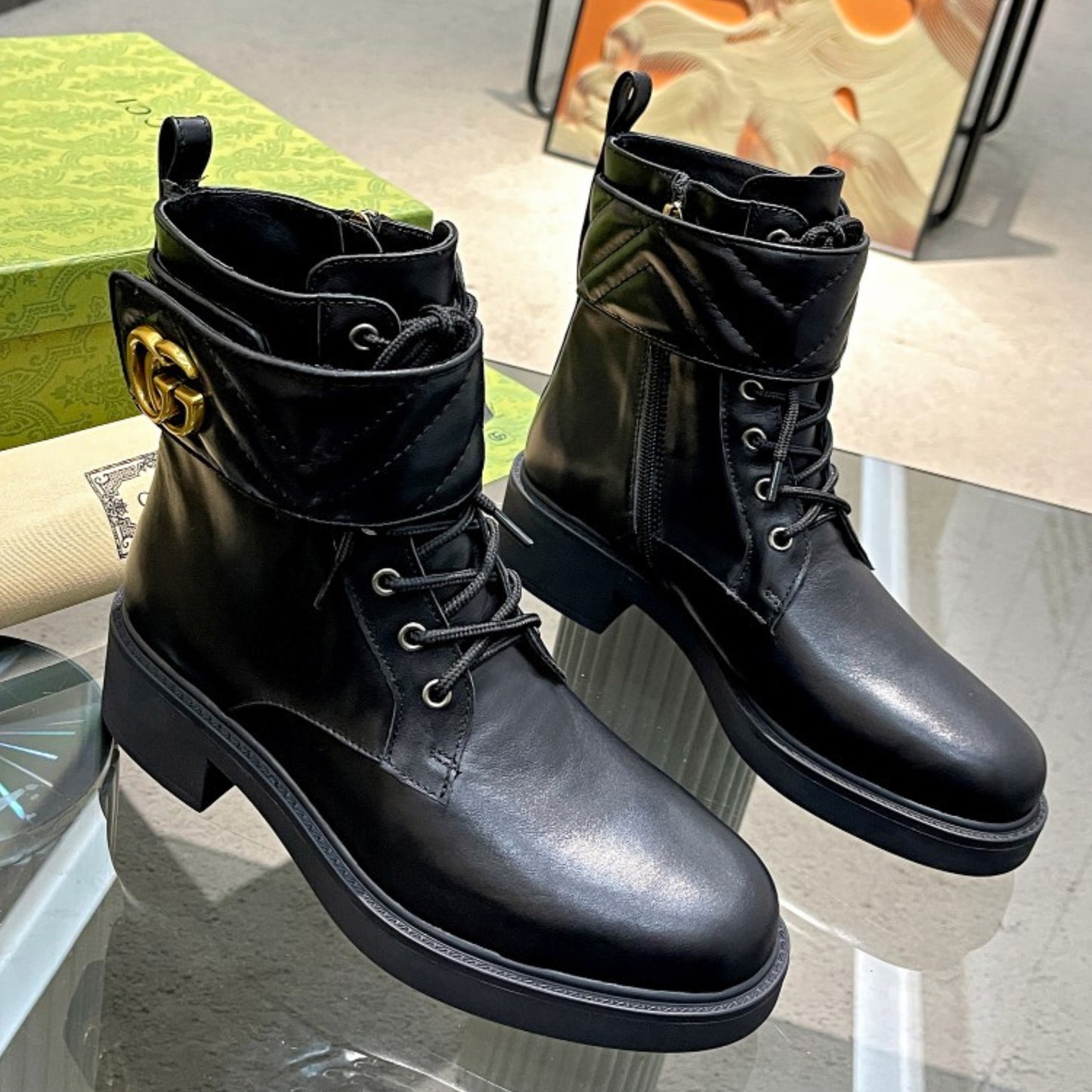 Bota GG Ankle boot GG Preta