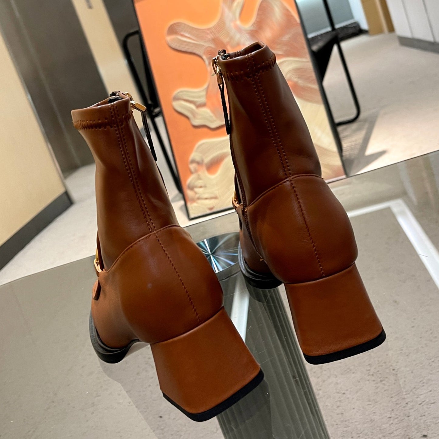 Bota GG com detalhe horsebit e salto 55mm Marrom
