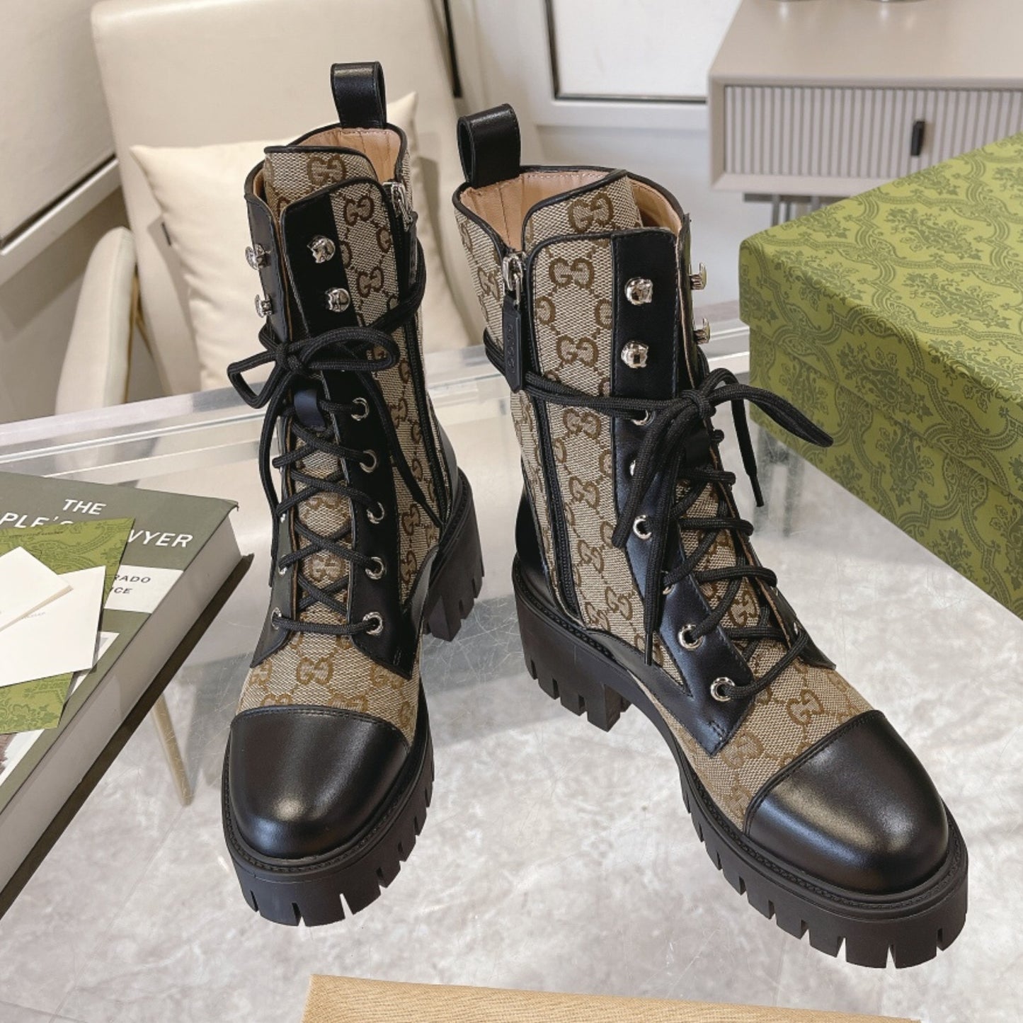 Bota GG matelassê com salto 60mm canvas cano médio Bege