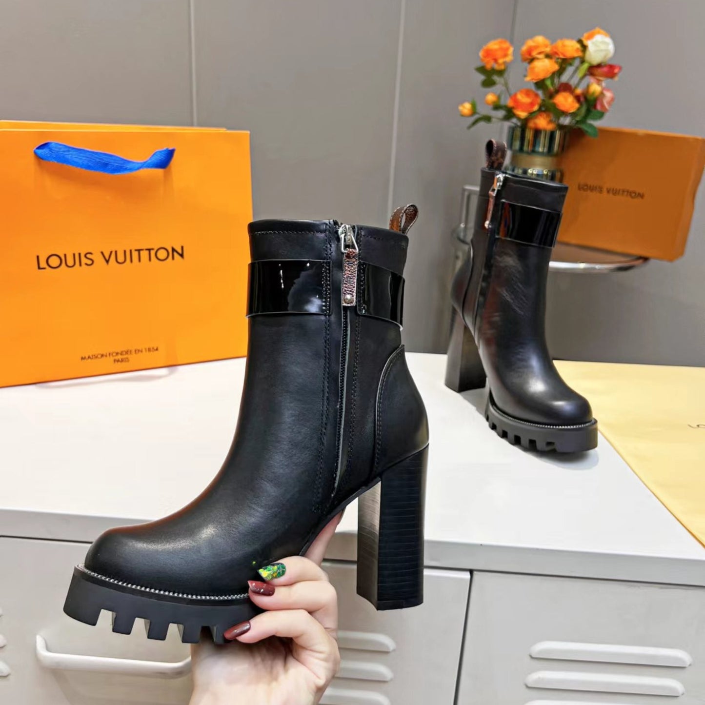 Bota LV Star Trail Couro Detalhe
