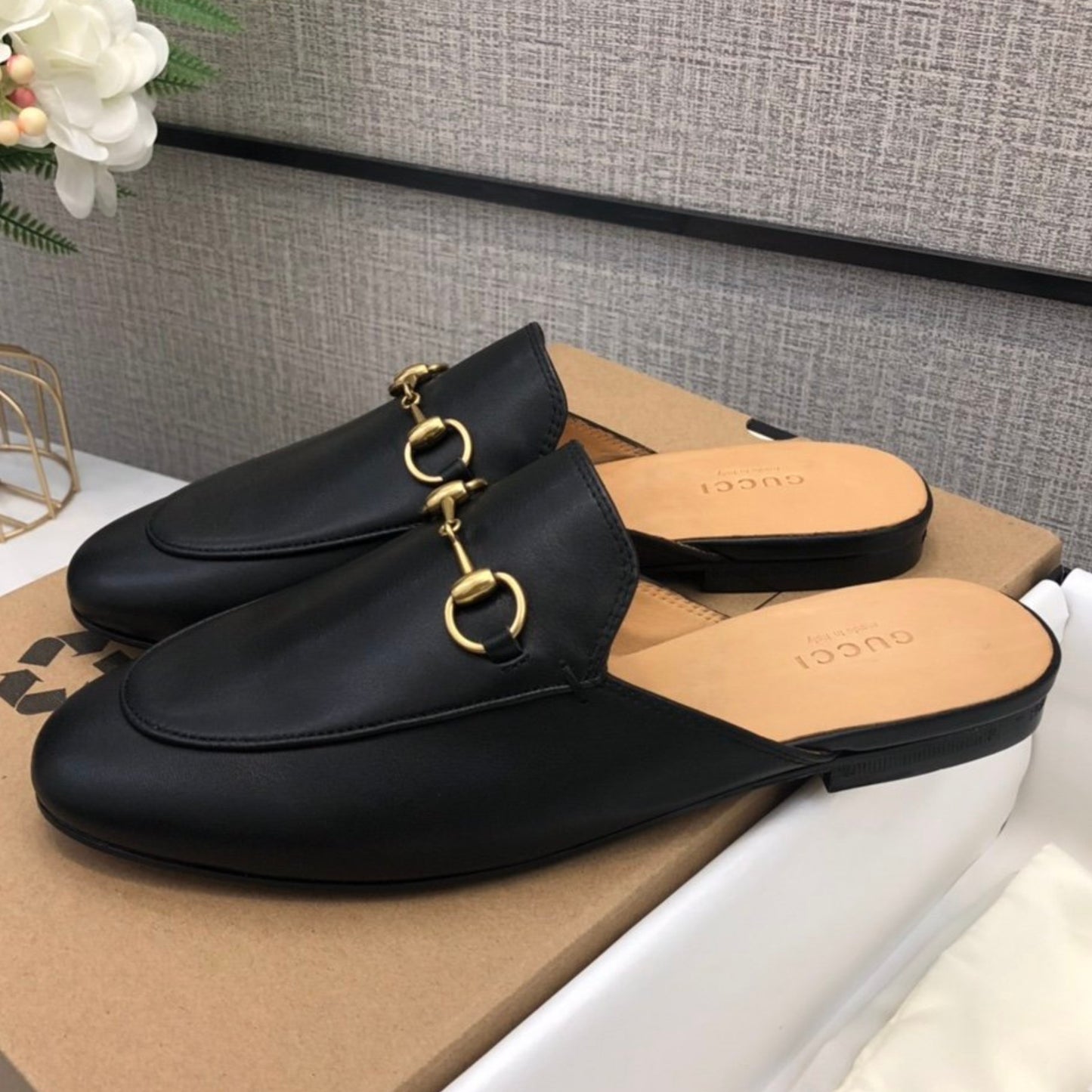 Mule GG Princetown de couro Preto