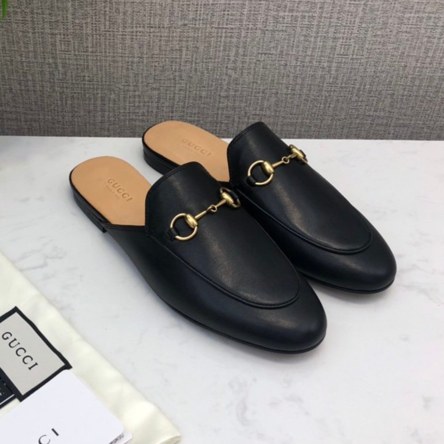 Mule GG Princetown de couro Preto