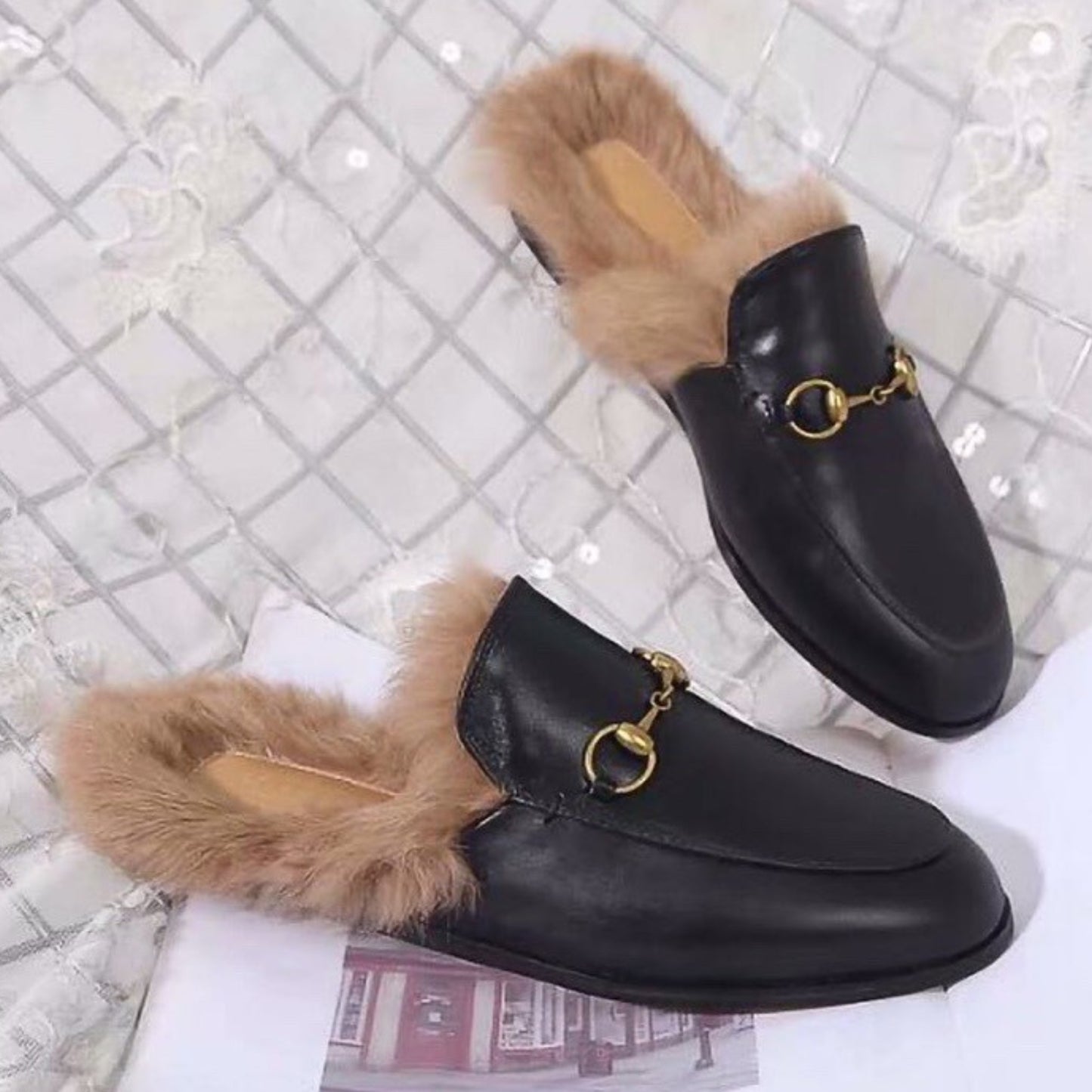 Mule GG Princetown de couro Preto com pelos