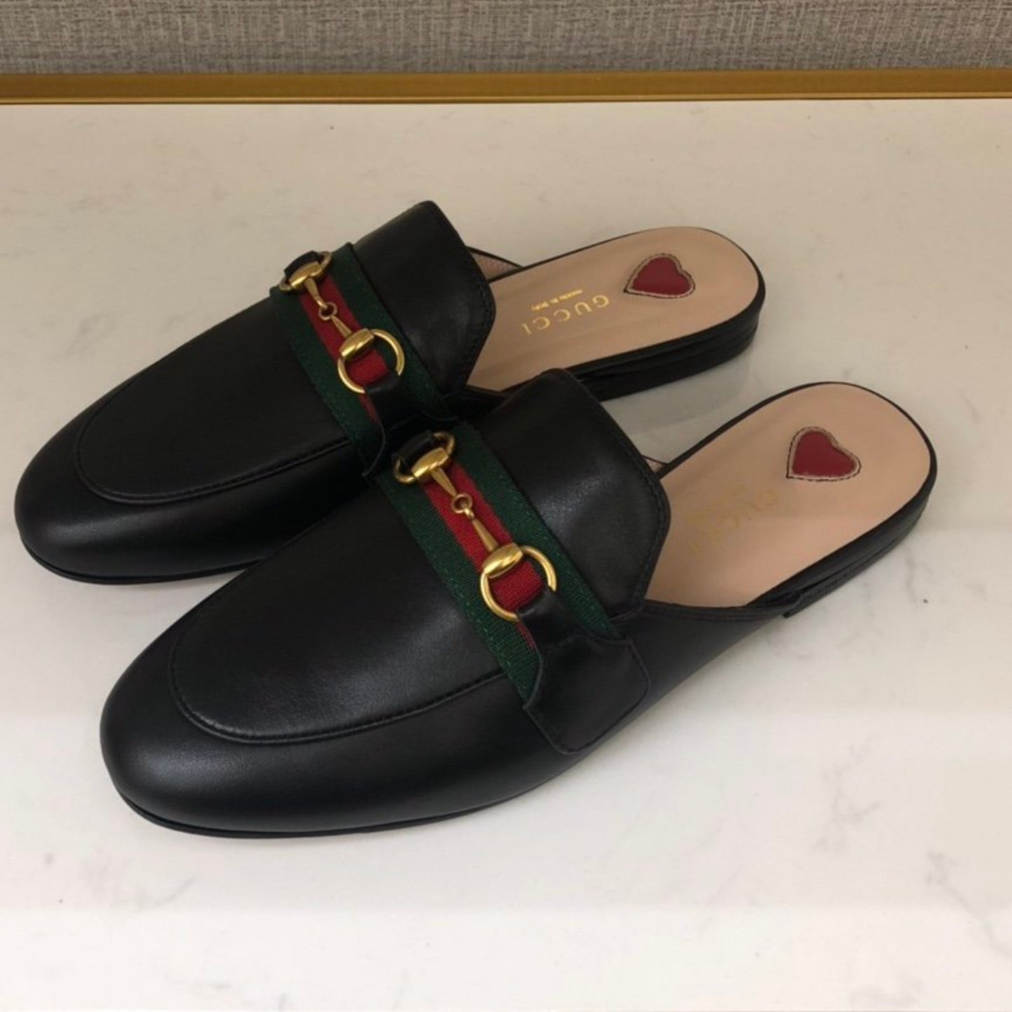 Mule GG Princetown de couro Preto com Faixa