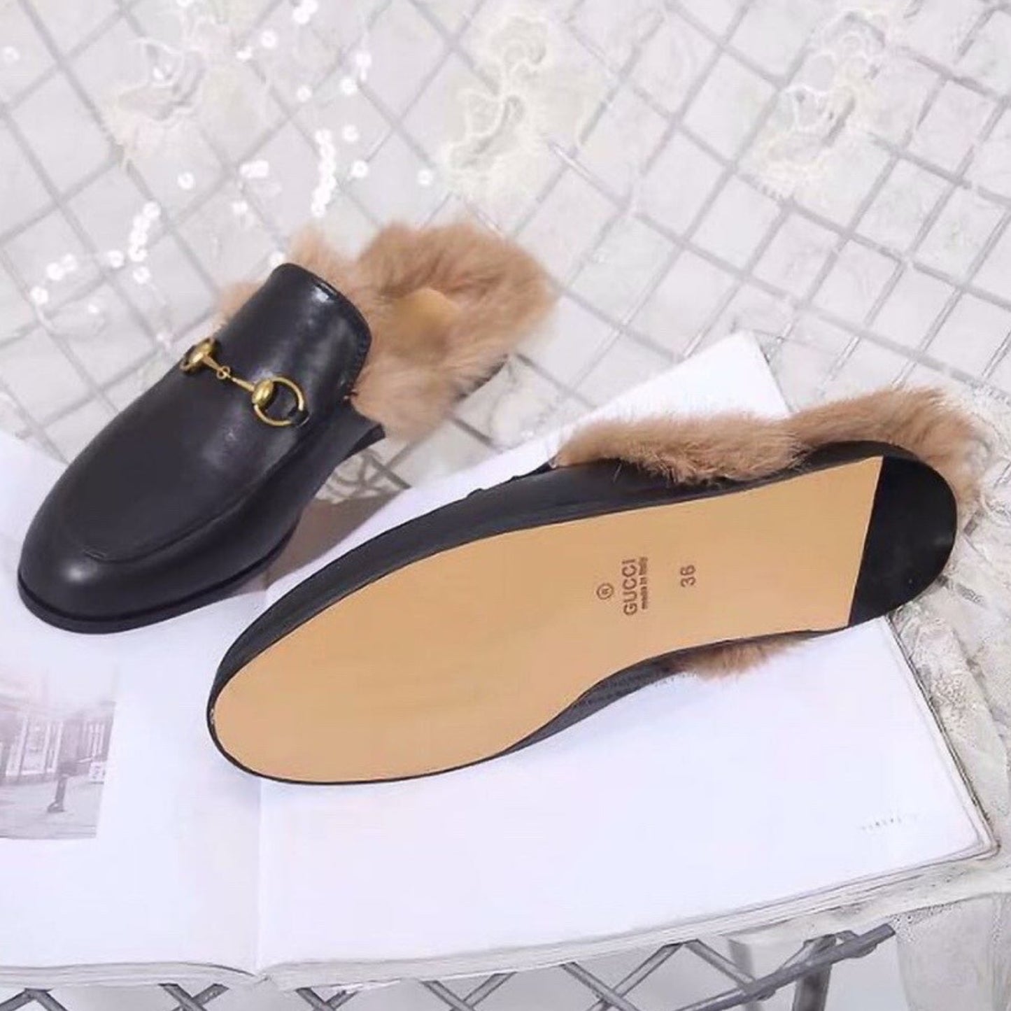 Mule GG Princetown de couro Preto com pelos