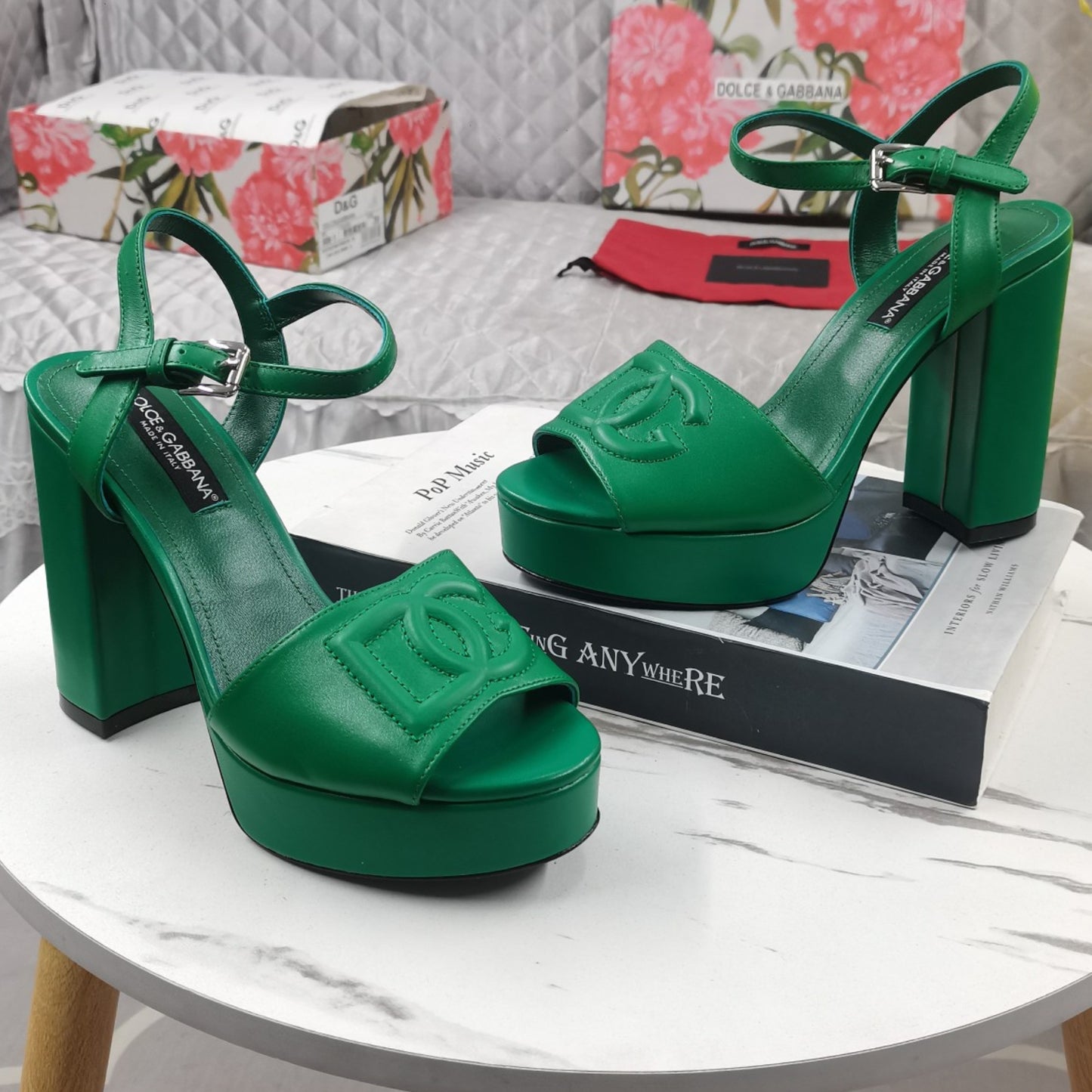 Sandalia DG Plataforma Verde com Logo Salto 11,5cm