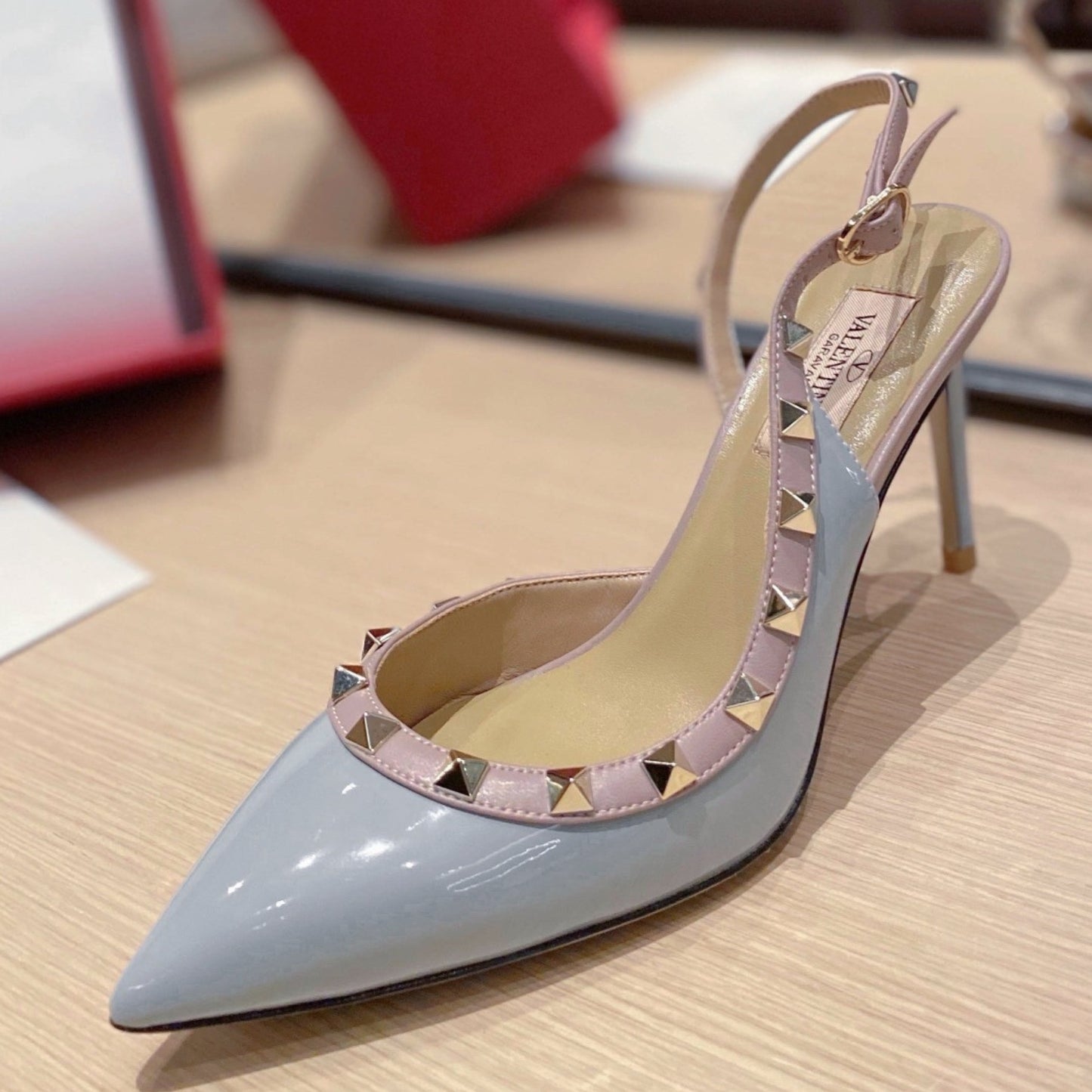 Scarpin VLT Azul Couro com detalhes Lateral Salto 9cm