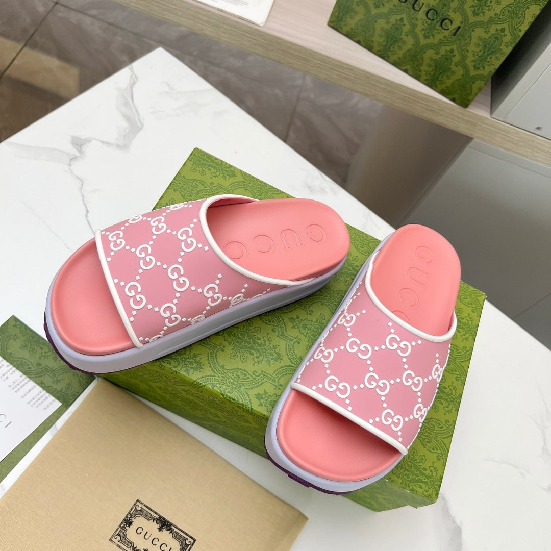 Chinelo Slide GG Rosa e Lilas Canvas Branco Detalhes