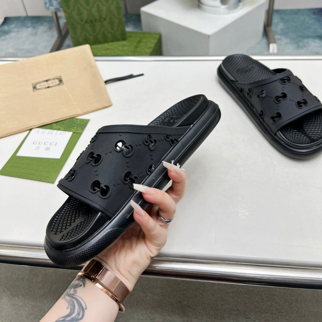 Chinelo Slide GG Preto Detalhes