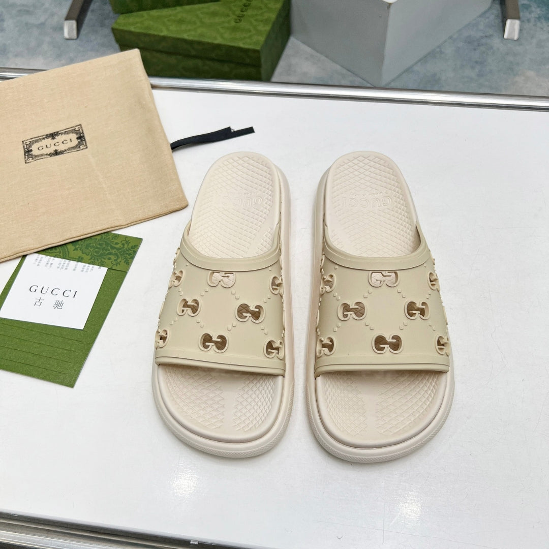 Chinelo Slide GG Bege Detalhes