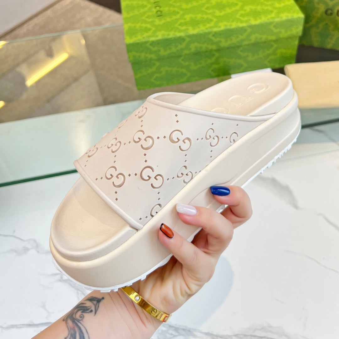 Chinelo Slide GG Rosa Canvas Detalhes