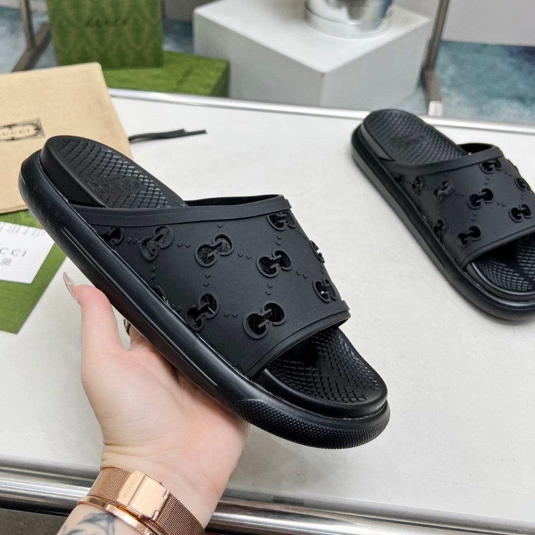 Chinelo Slide GG Preto Detalhes