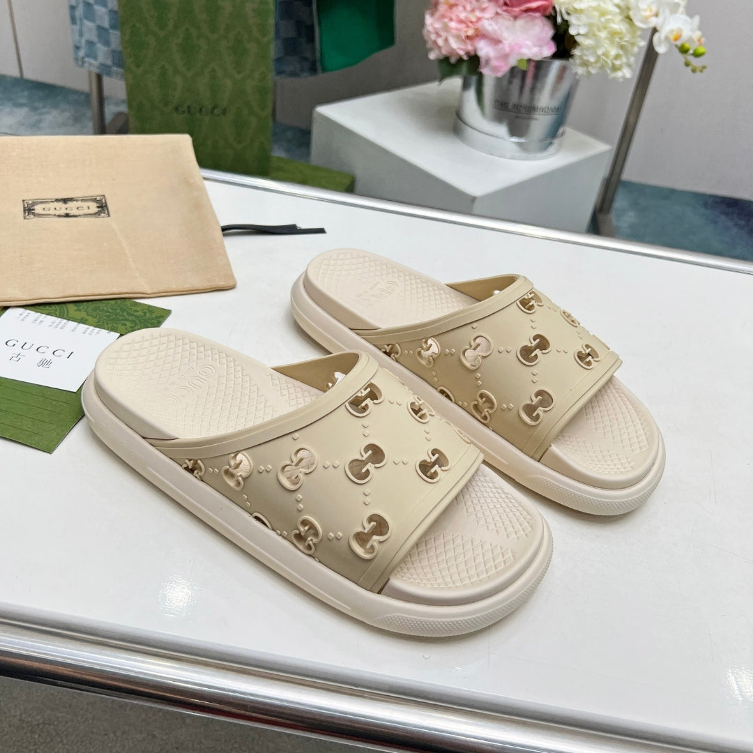 Chinelo Slide GG Bege Detalhes