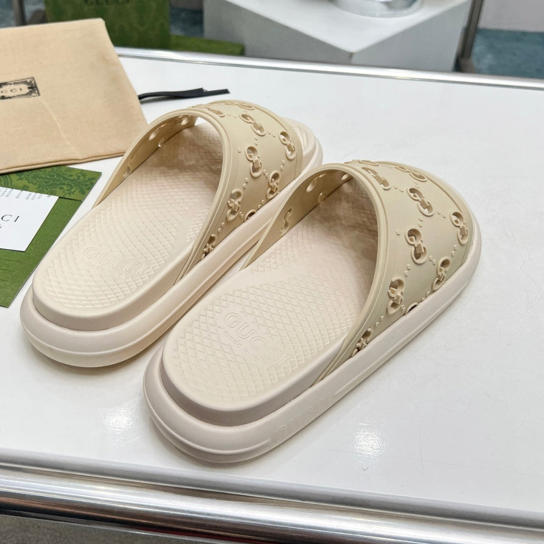 Chinelo Slide GG Bege Detalhes