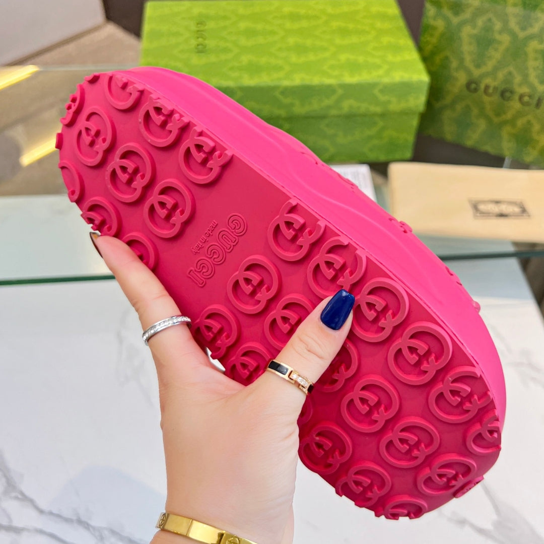 Chinelo Slide GG Pink Canvas Detalhes