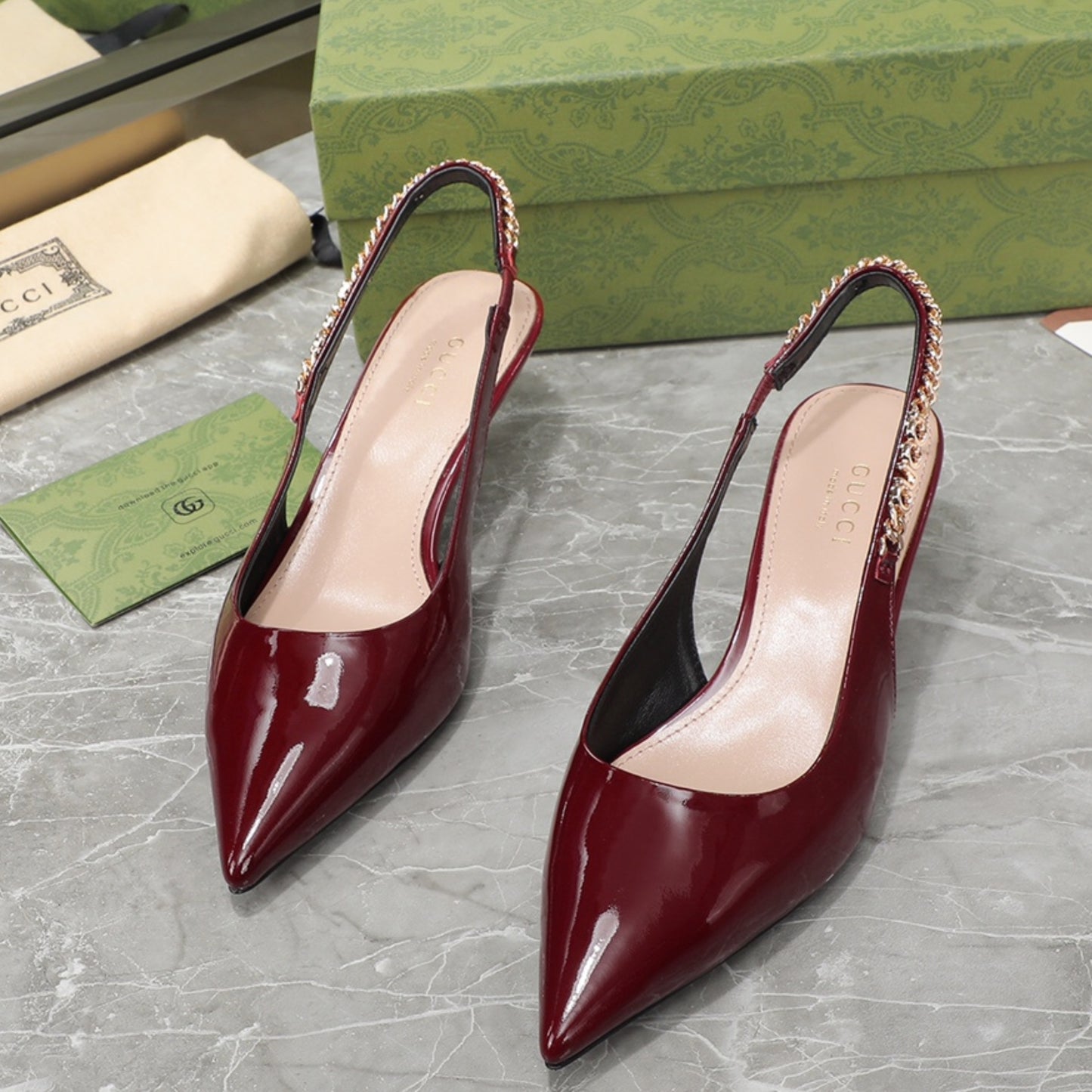 Scarpin GG Signoria Vermelho com salto 45mm