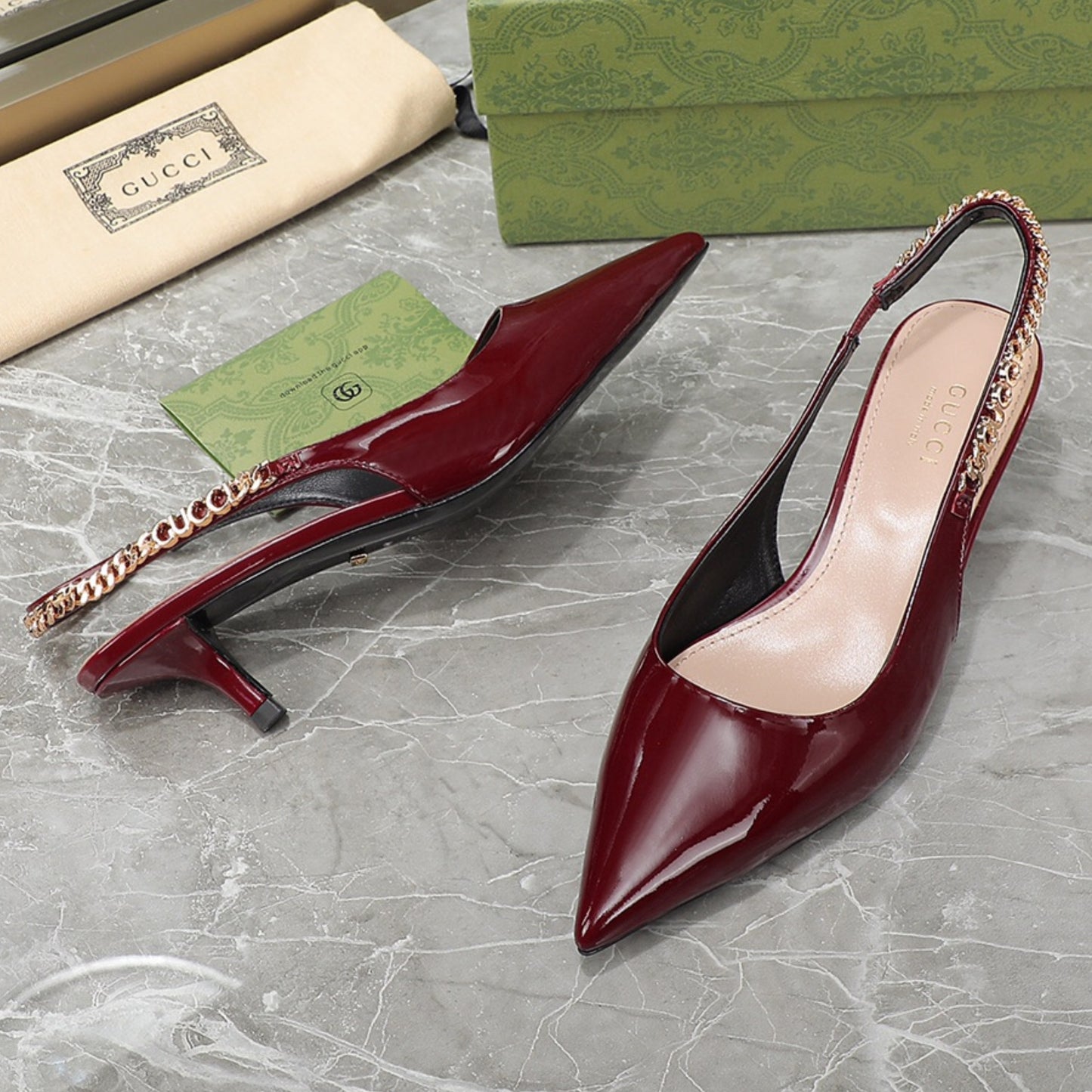 Scarpin GG Signoria Vermelho com salto 45mm