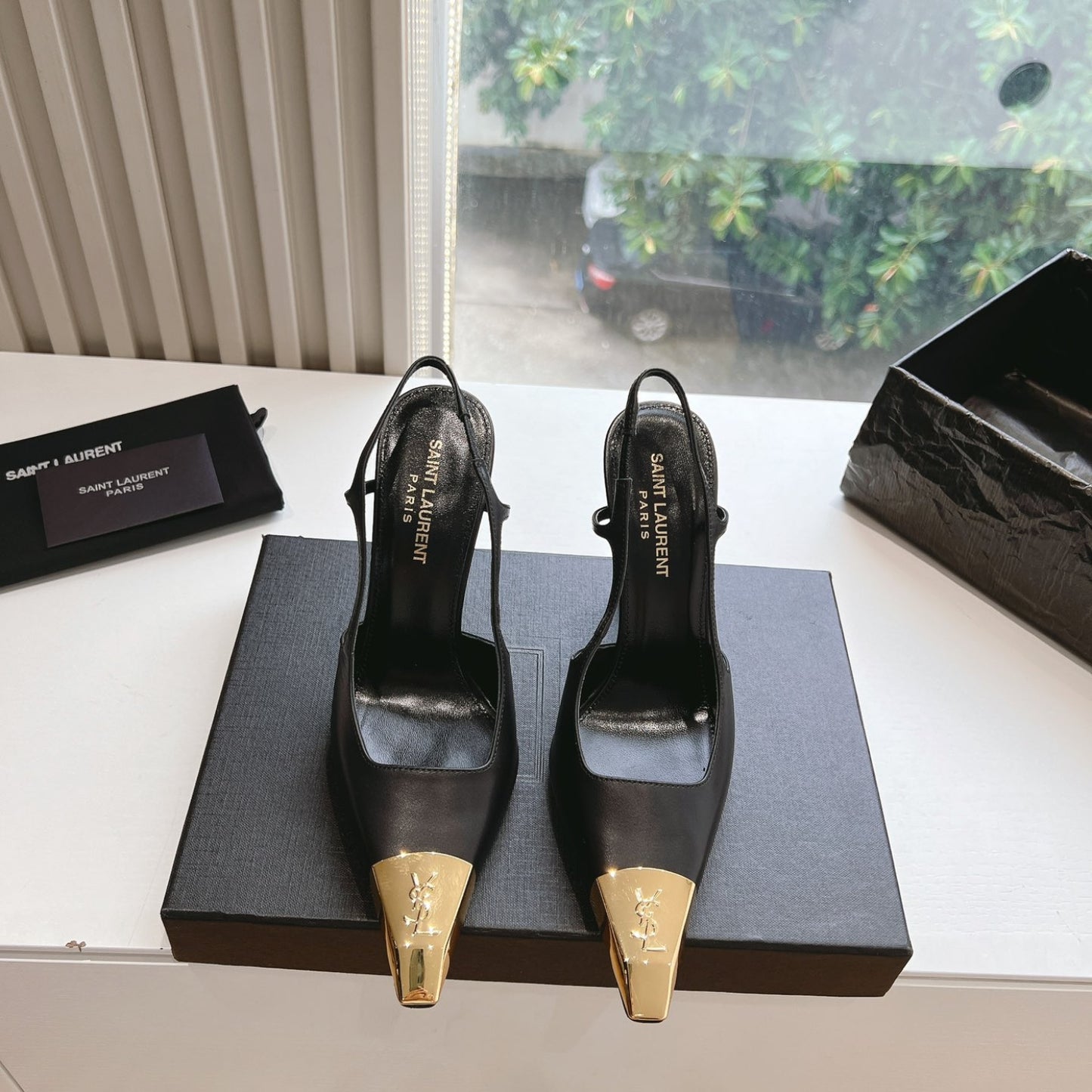 Scarpin Ysl Slingback Preto fosco Jeanne