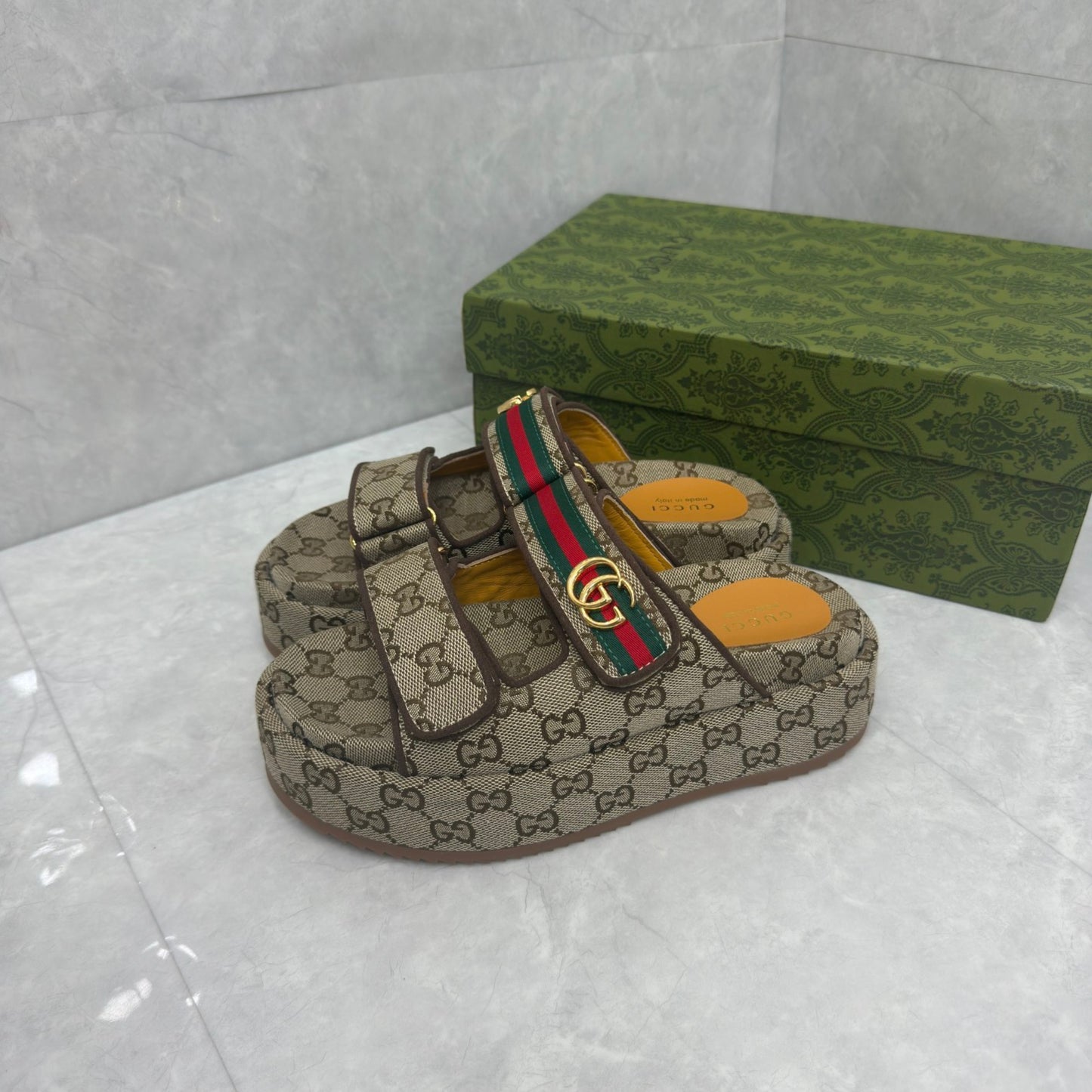 Sandália GG Plataforma Slider com Double Bege
