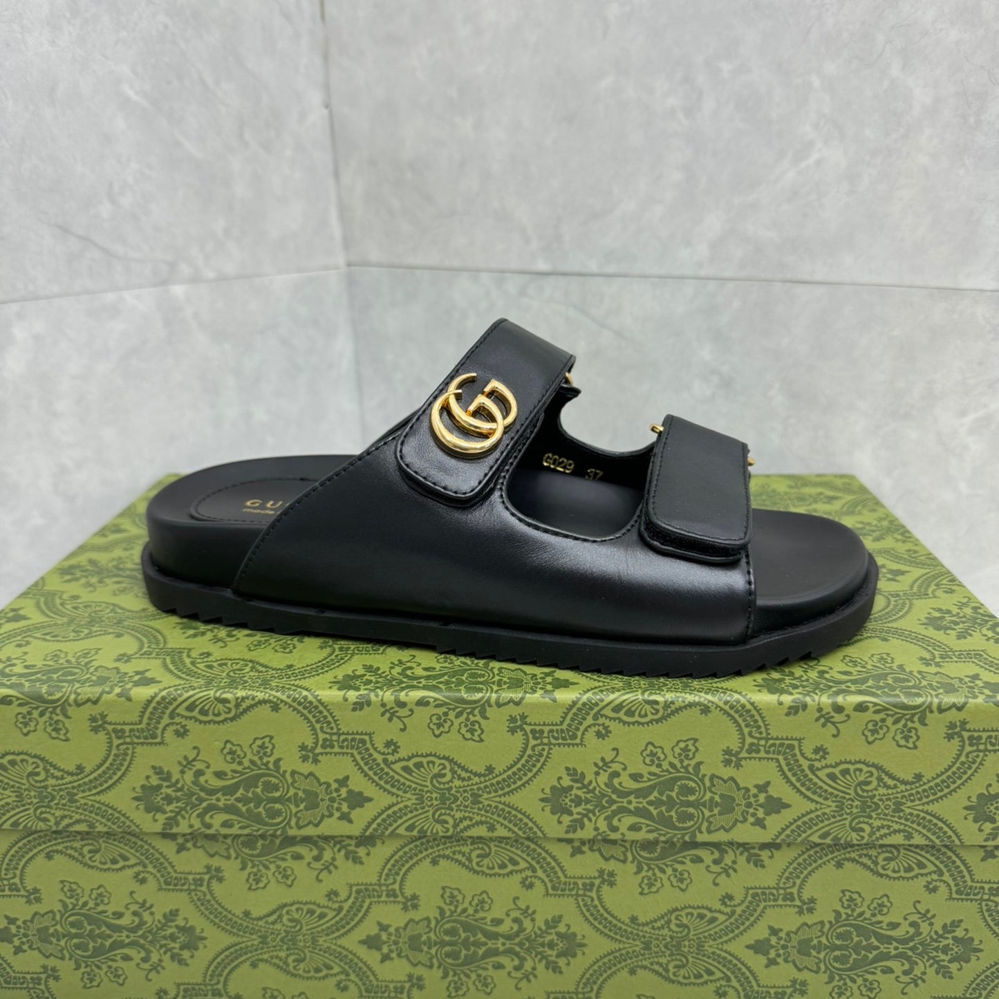 Sandália GG Slider com Double com preto Couro