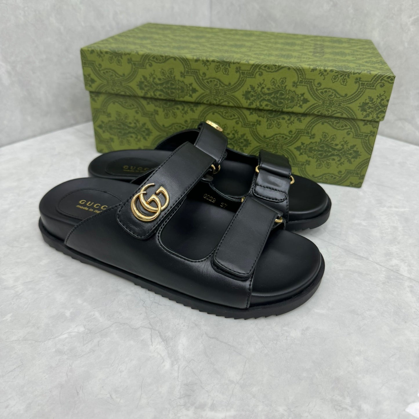 Sandália GG Slider com Double com preto Couro