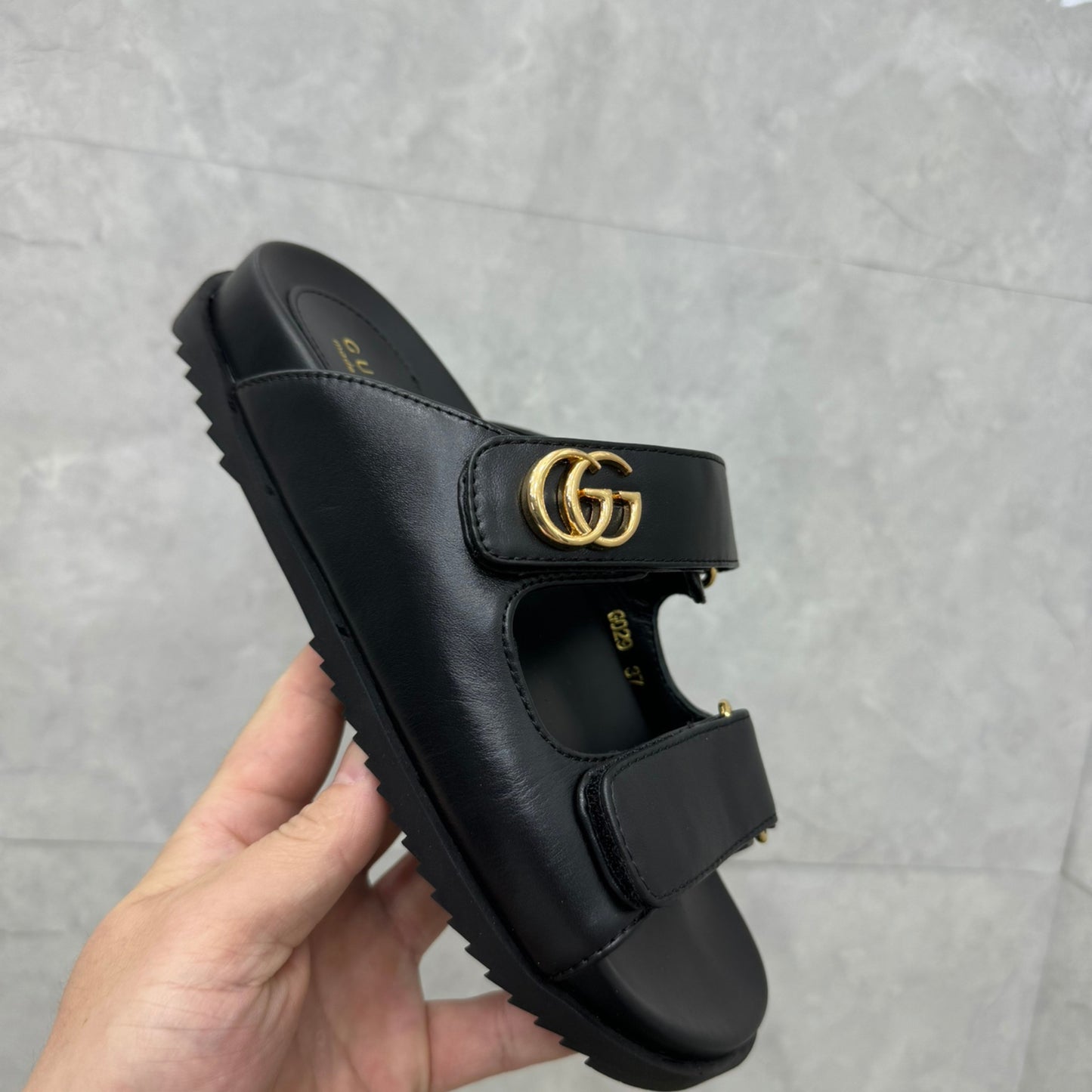 Sandália GG Slider com Double com preto Couro