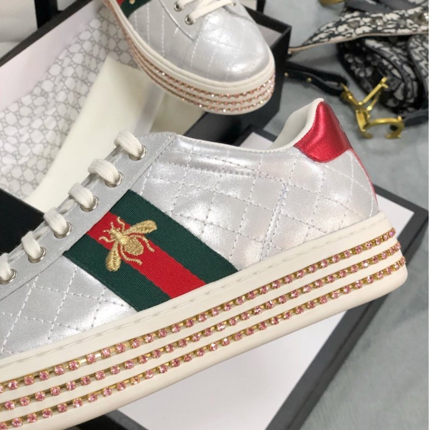 Tenis GG Silver Couro Web Ace Crystal Embellished Platforma abelha