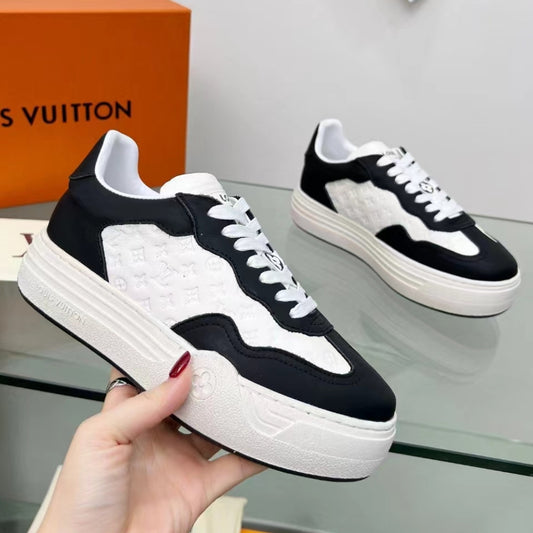 Tênis LV Groovy Platform Preto