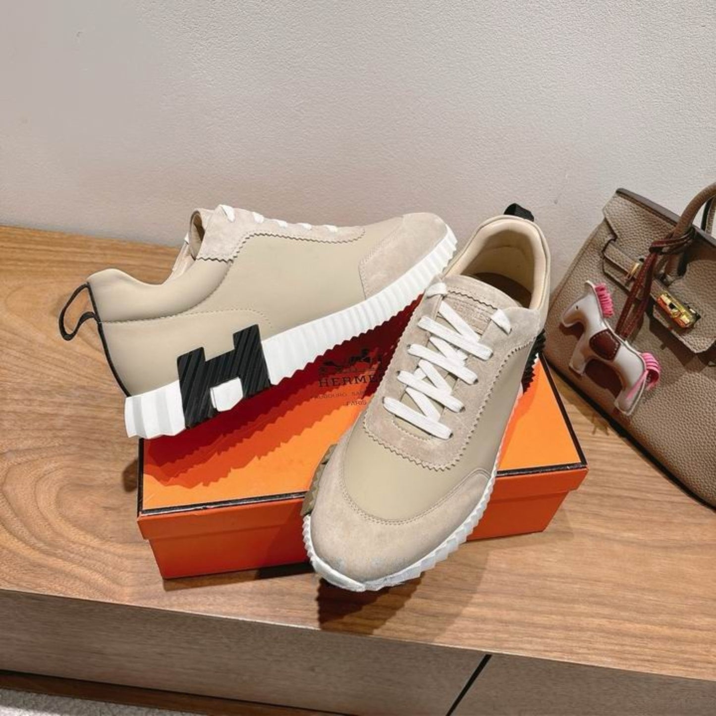 Tenis HRMS Bouncing Bege