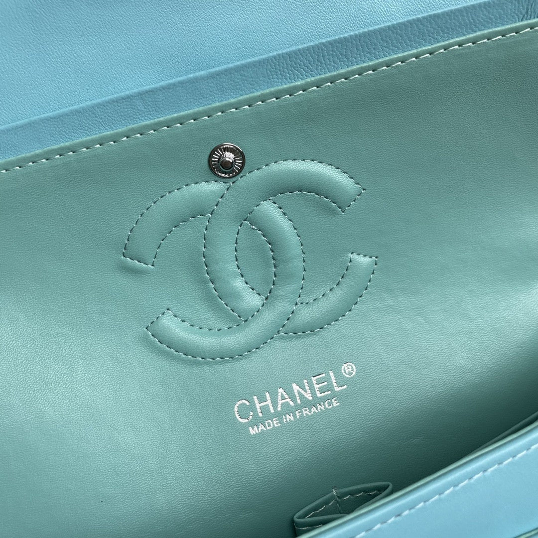 Bolsa CHN Classica Azul claro com Prata 25cm
