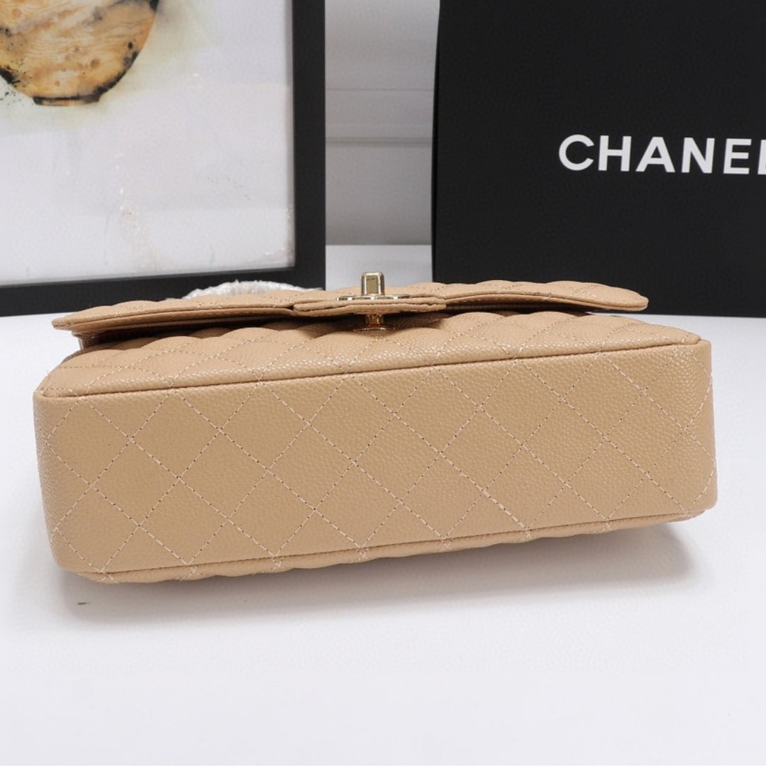 Bolsa CHN Classica detalhes Bege com Dourado 25cm