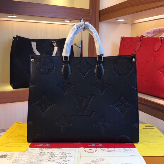 Bolsa LV On The Go Couro Preta 41cm grande